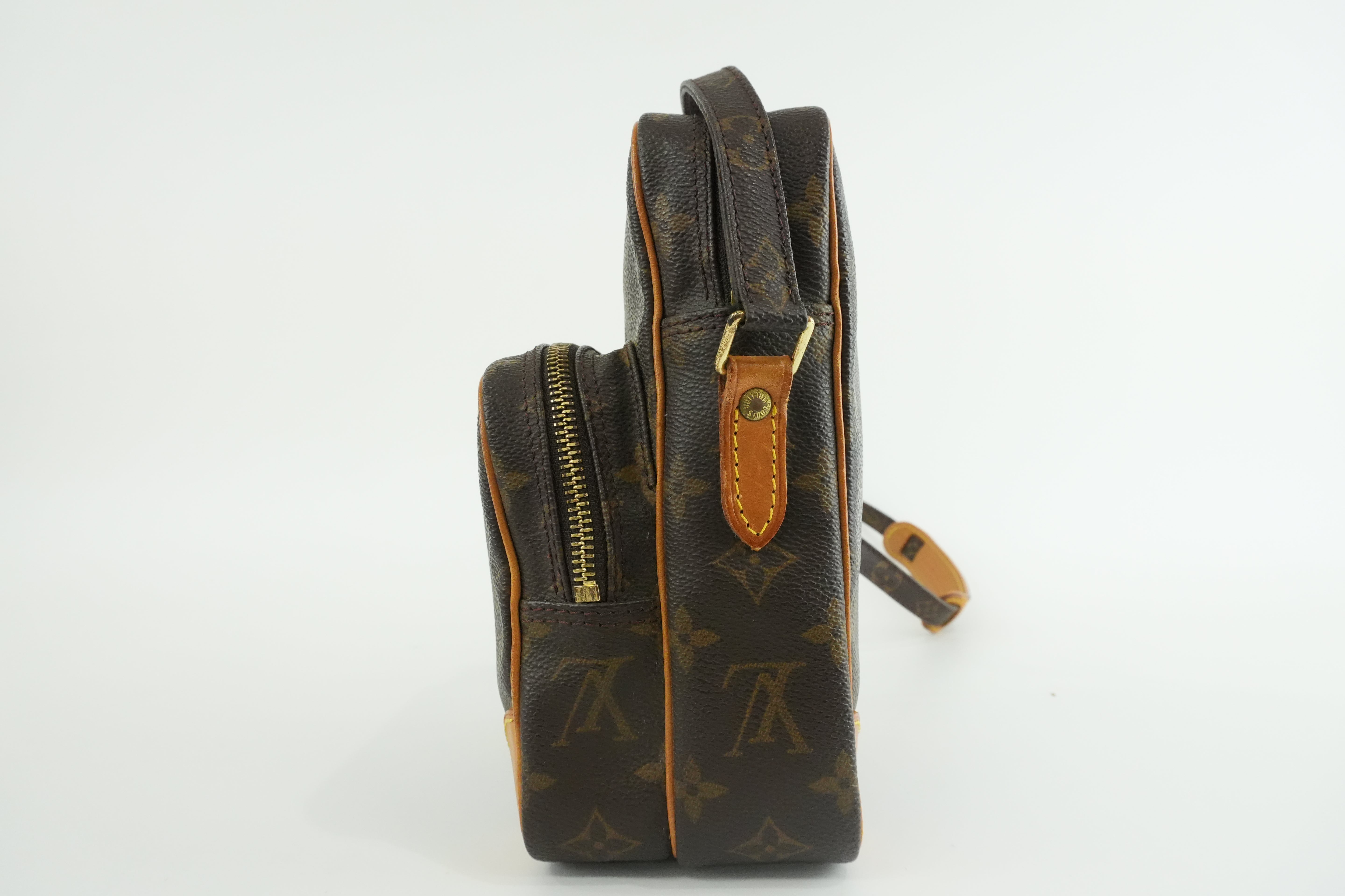 Louis Vuitton Monogram Amazone Crossbody Used