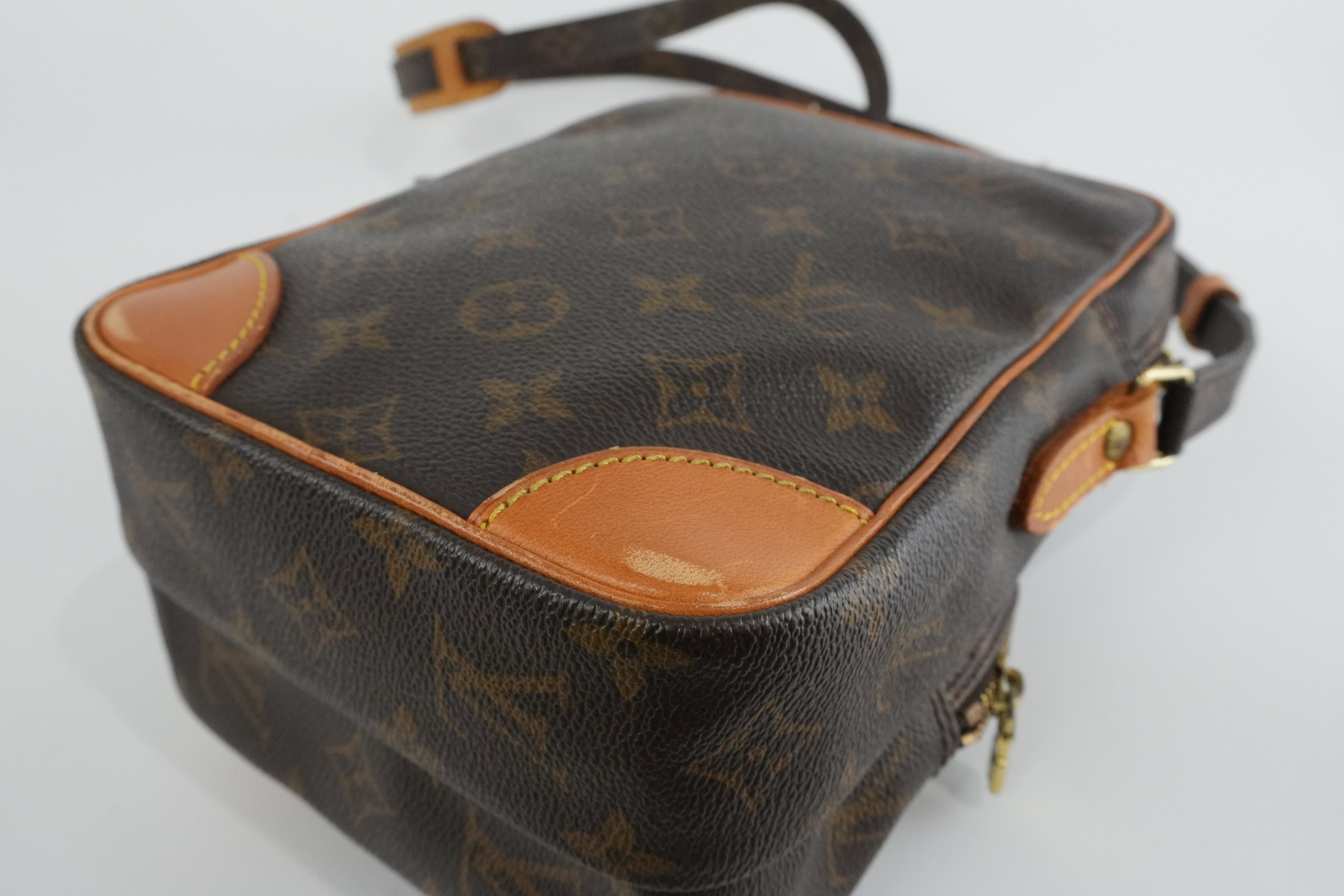 Louis Vuitton Monogram Amazone Crossbody Used