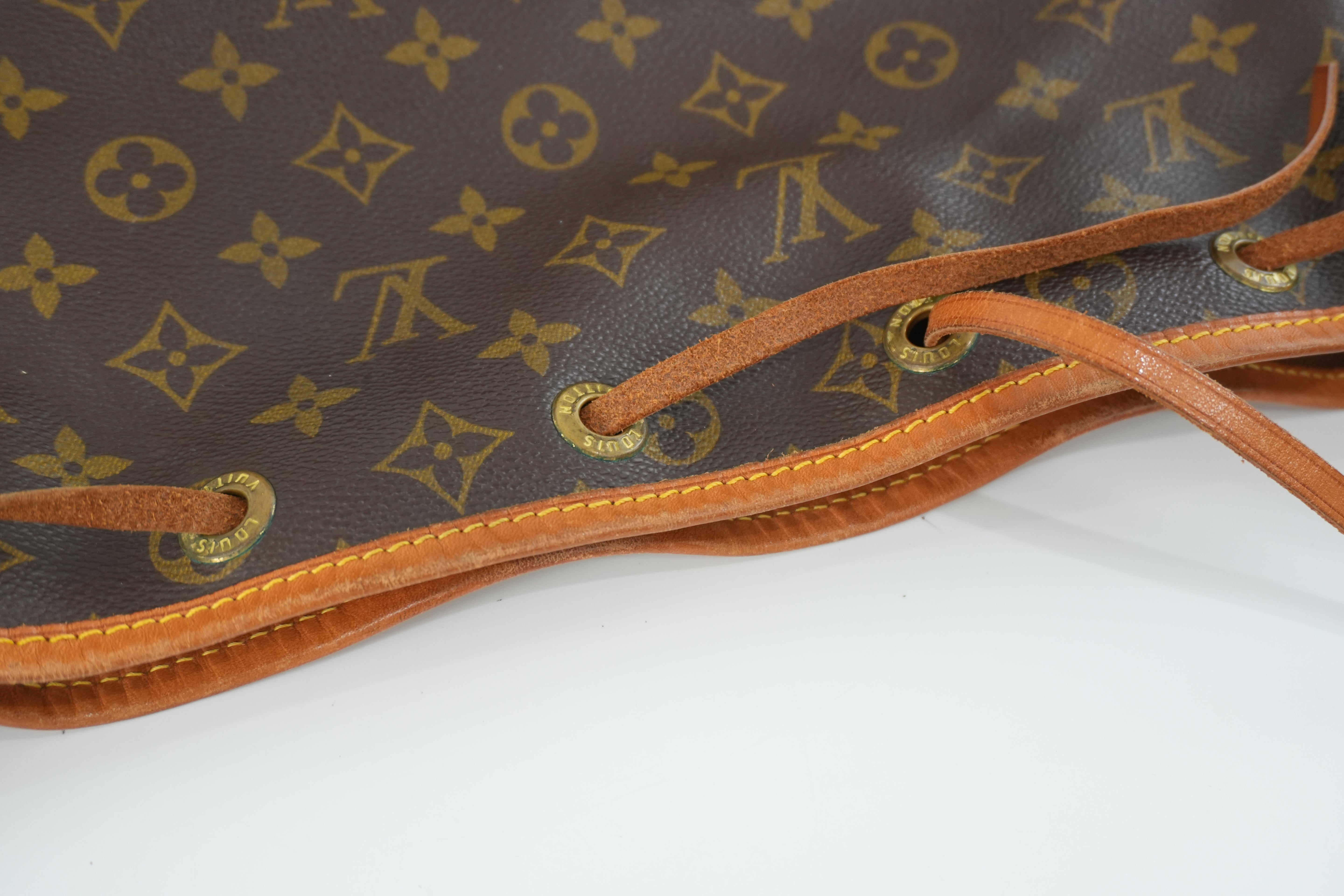 Pre-owned Louis Vuitton Monogram Noe Bucket Shoulder Bag