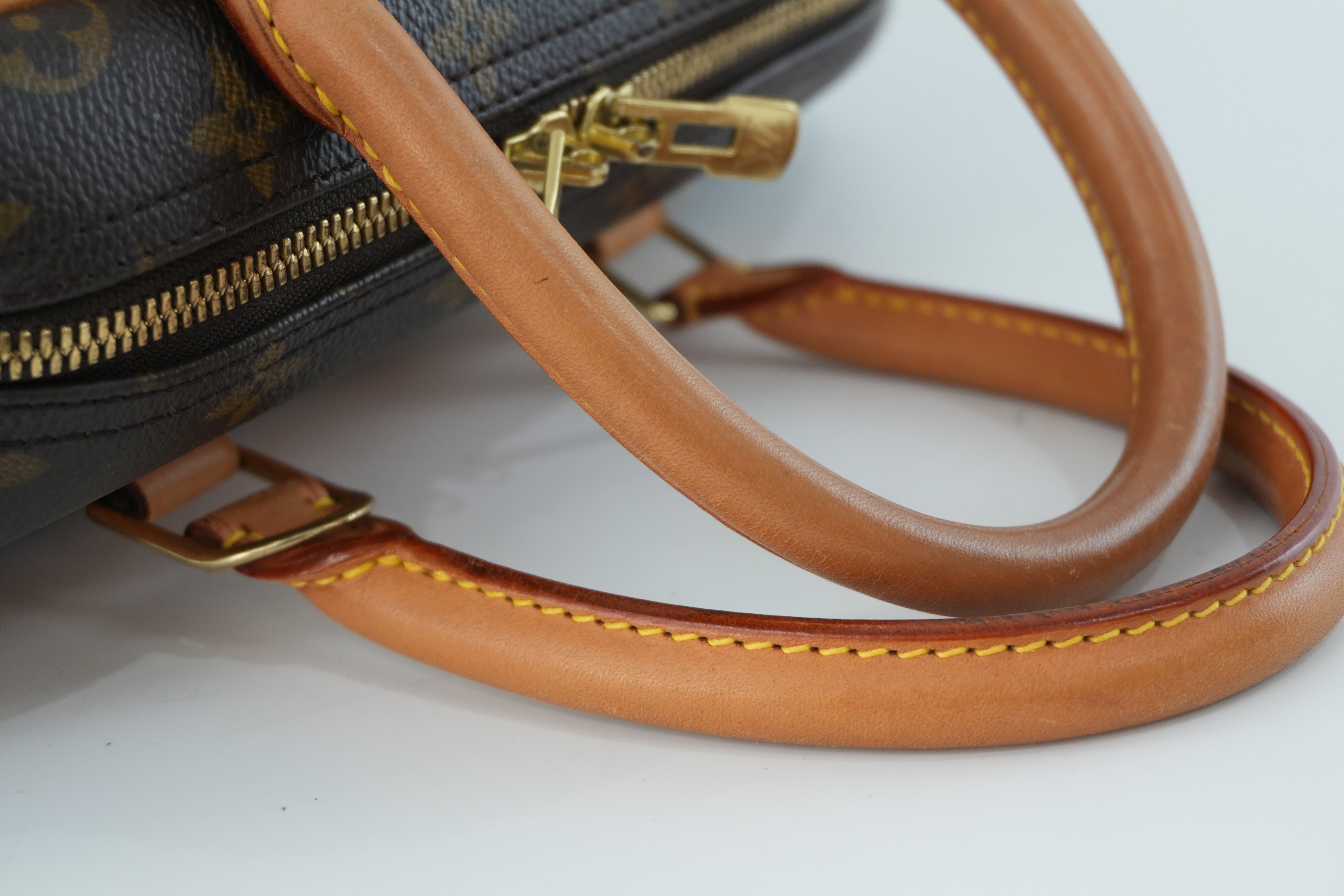 Pre-owned Louis Vuitton Monogram Deauville Handbag