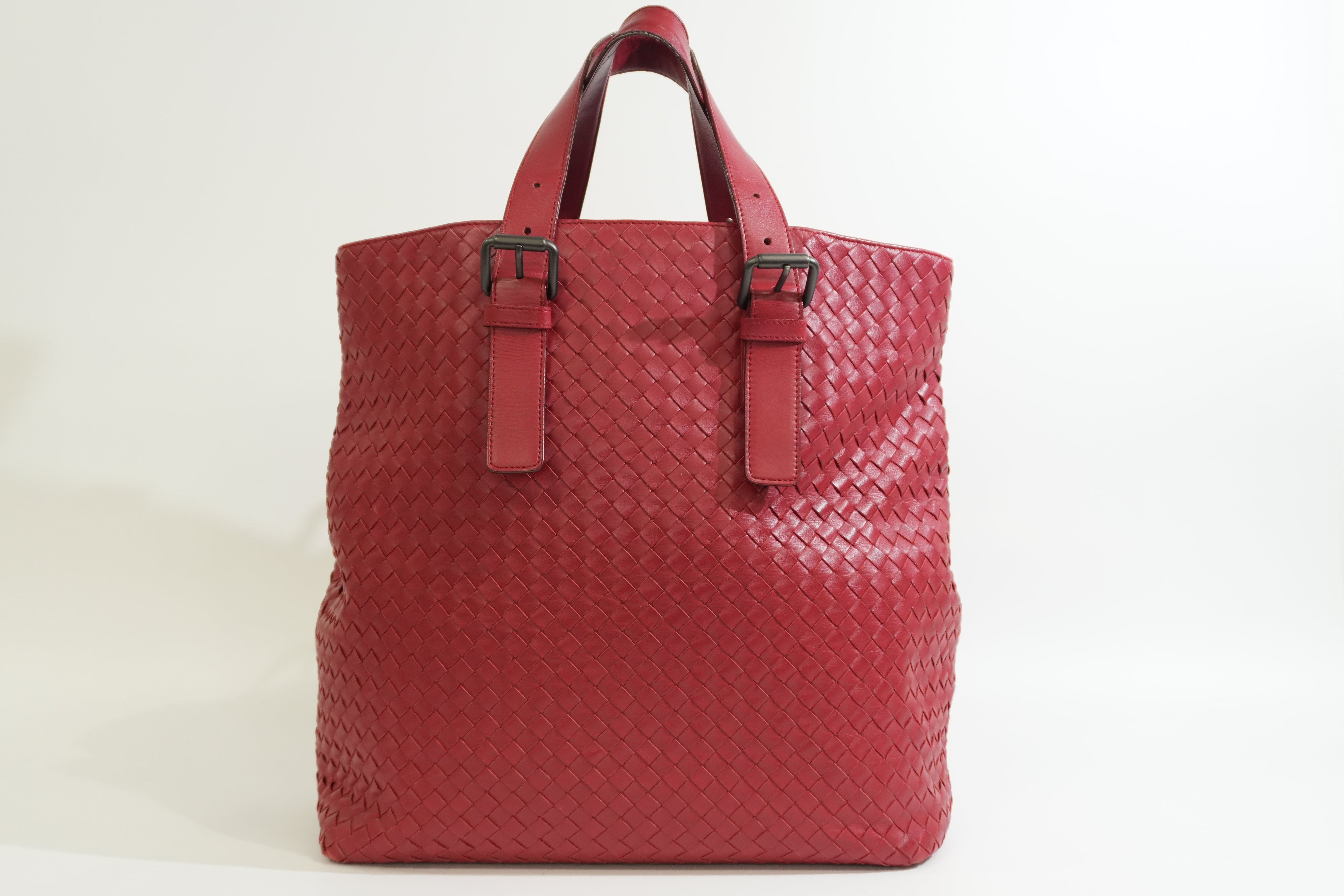 Pre-owned Bottega Handbag Red