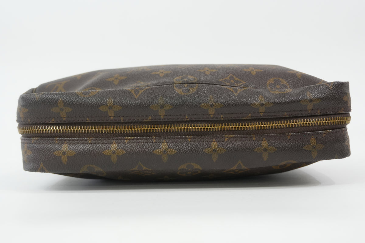 Pre-Owned Louis Vuitton Monogram Trousse 28