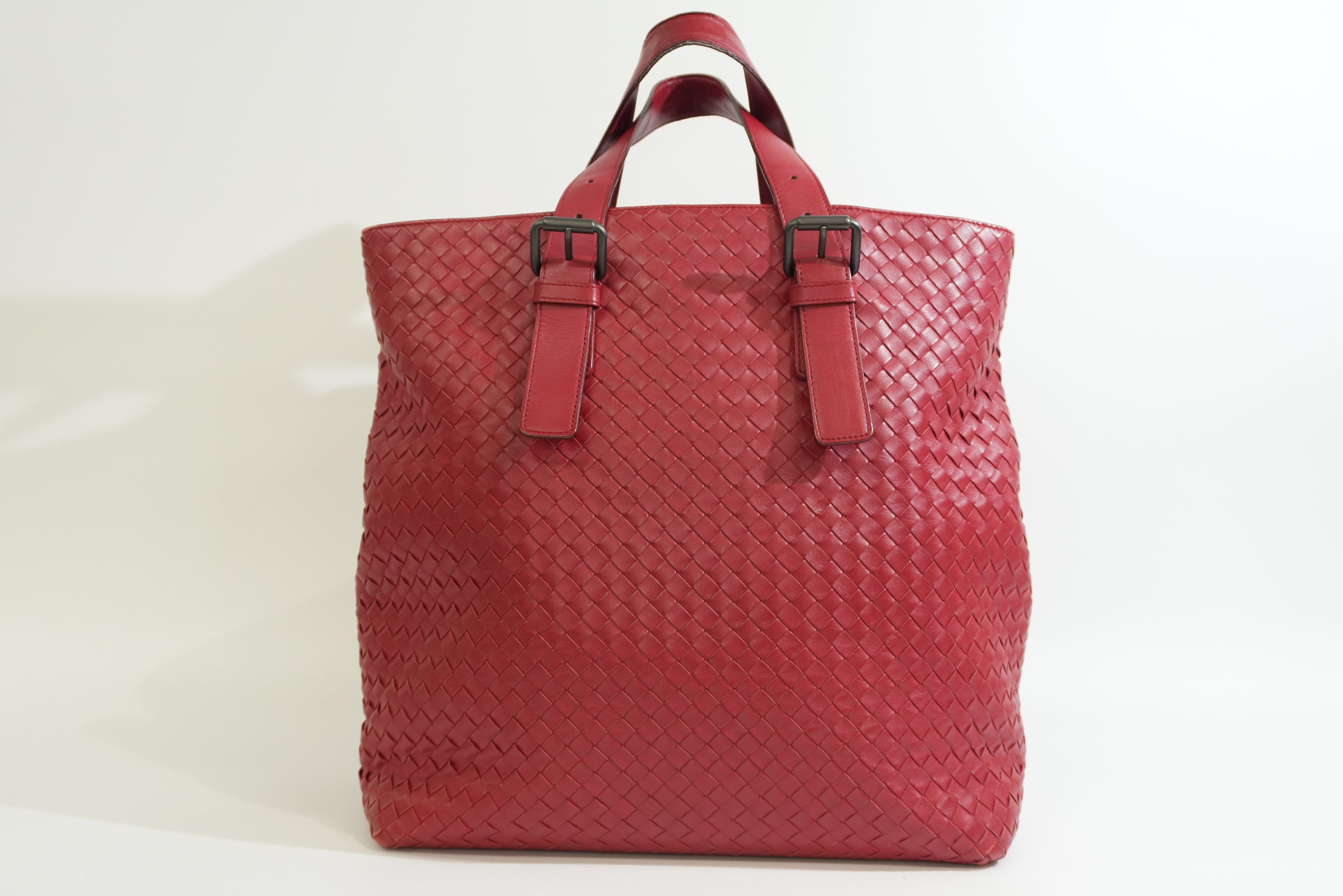 Pre-owned Bottega Handbag Red