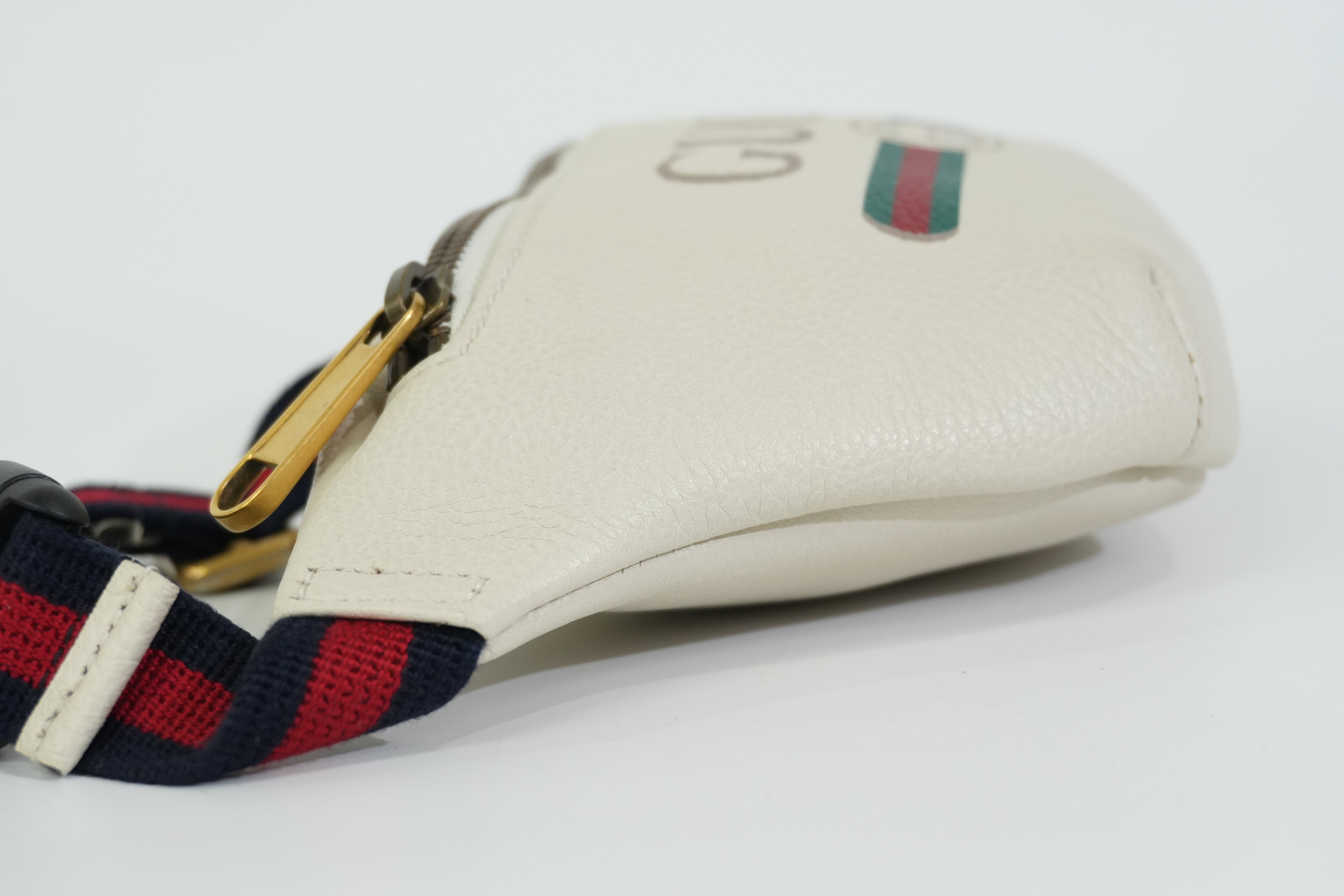 Pre-owned Gucci Body Bag White