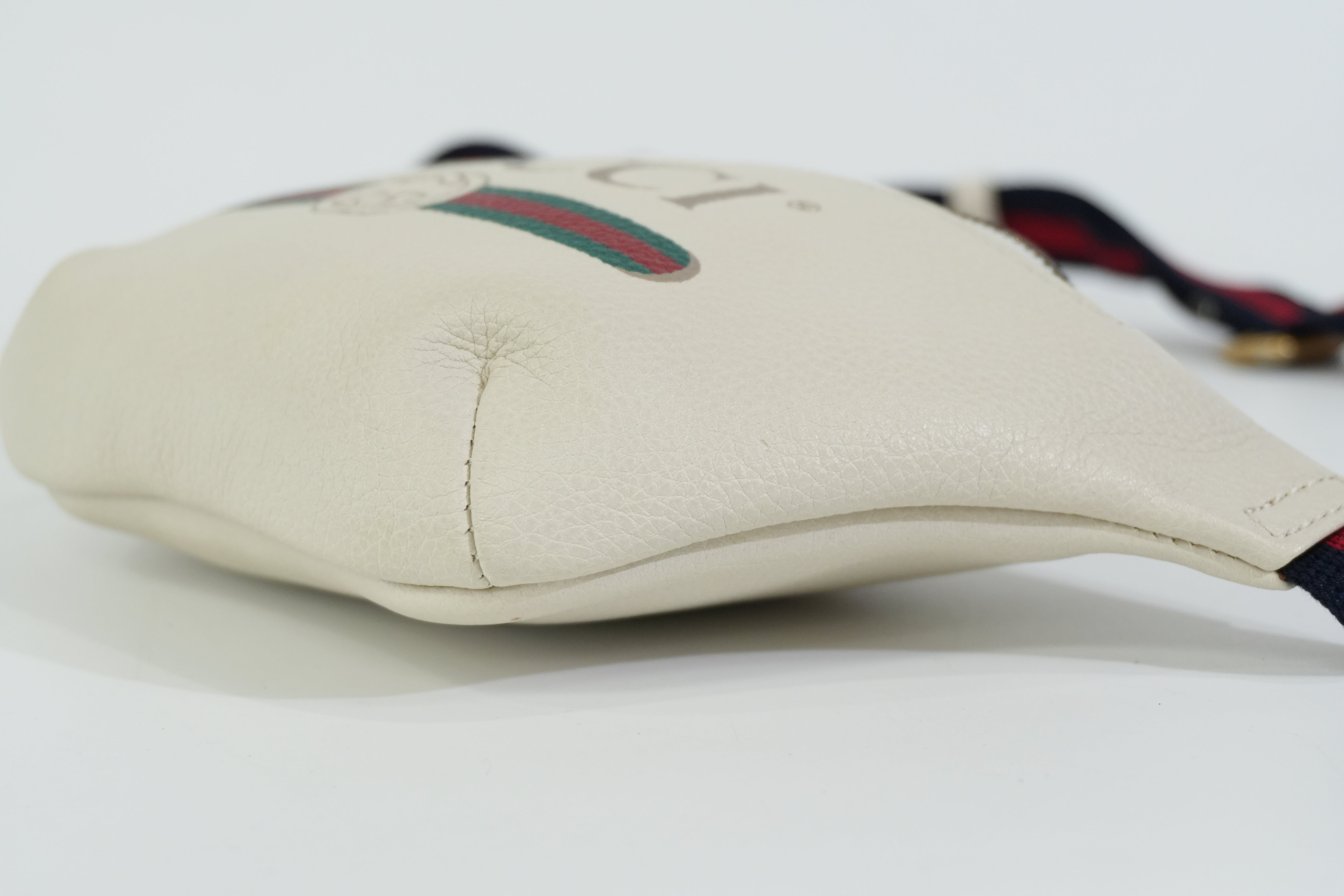 Pre-owned Gucci Body Bag White