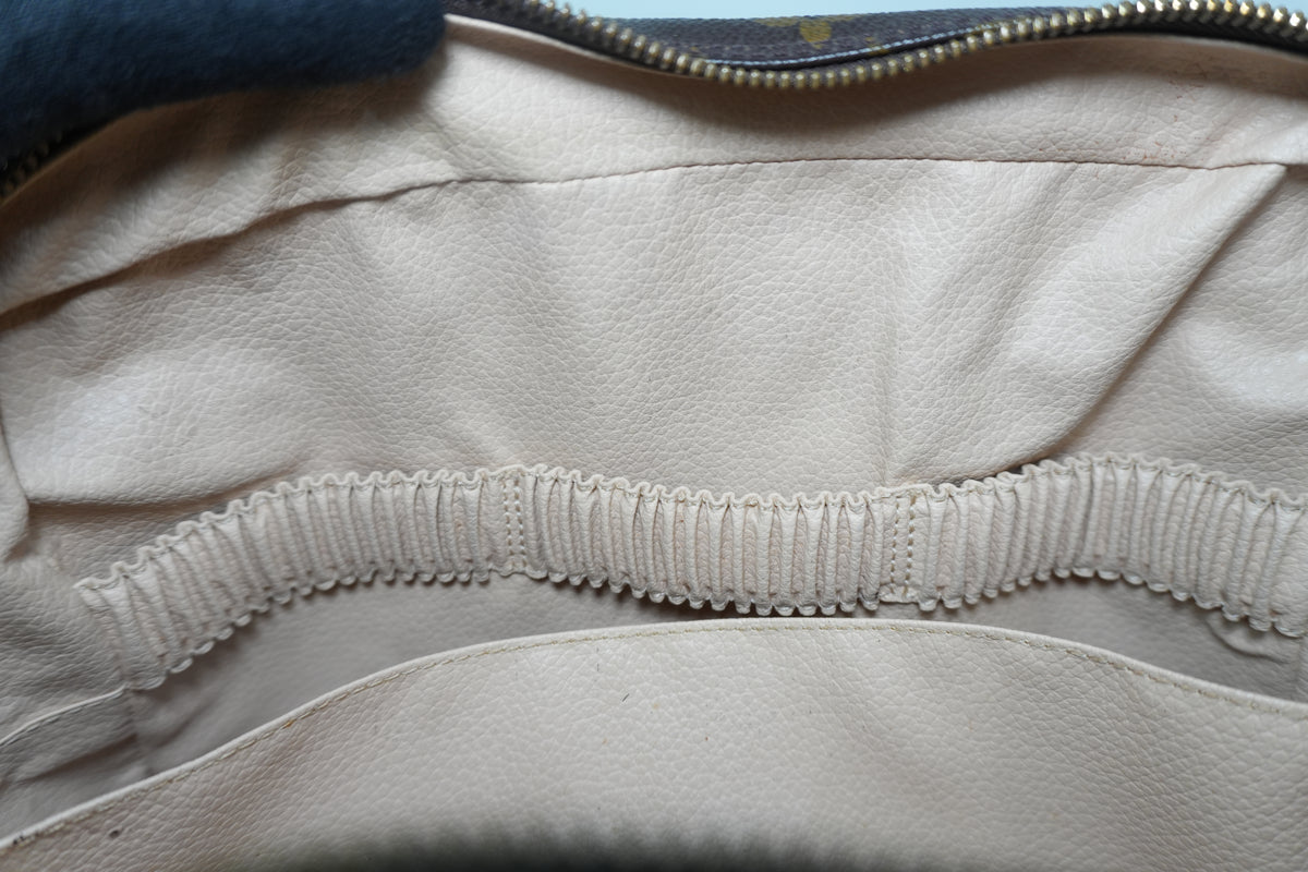 Pre-Owned Louis Vuitton Monogram Trousse 28