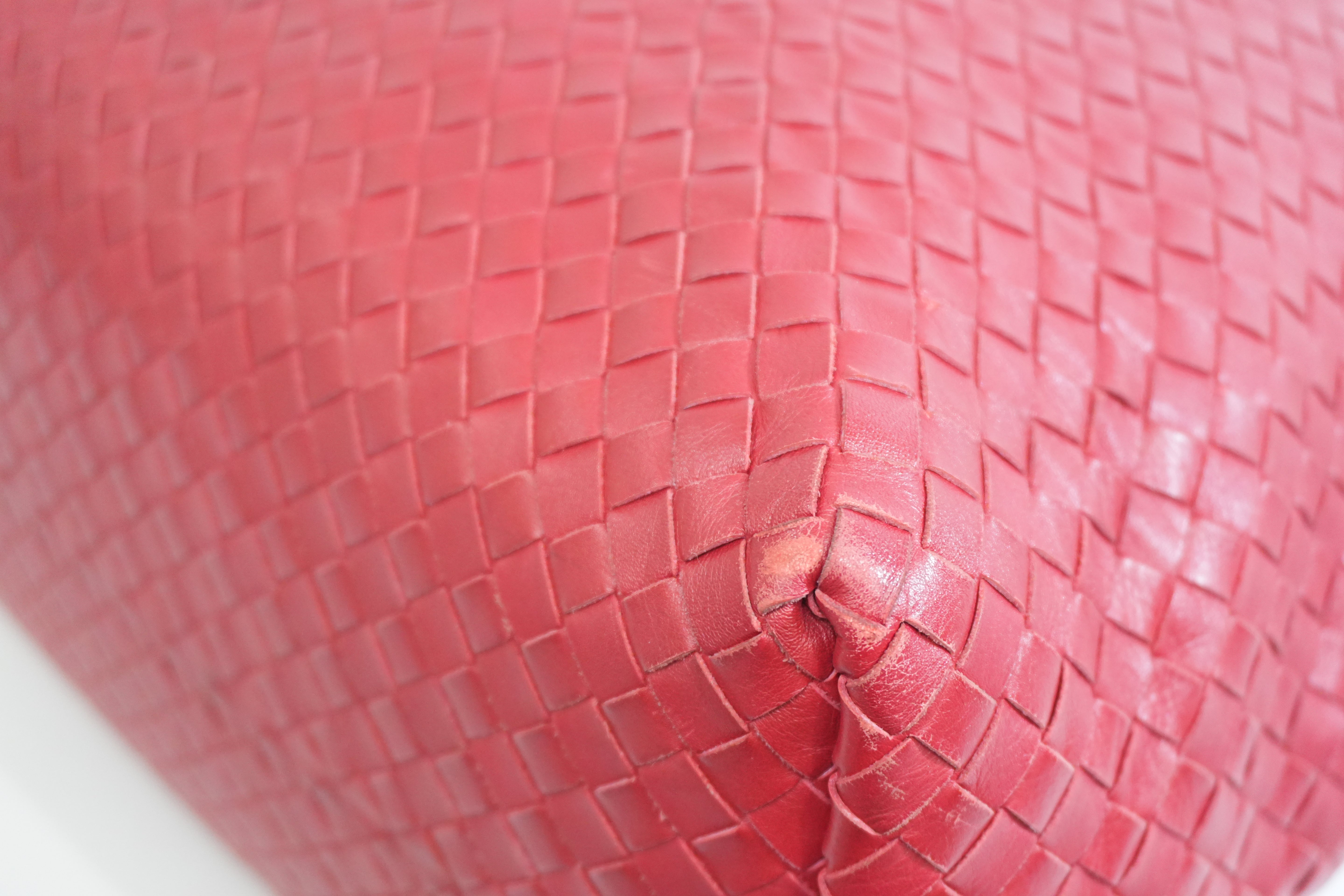 Pre-owned Bottega Handbag Red