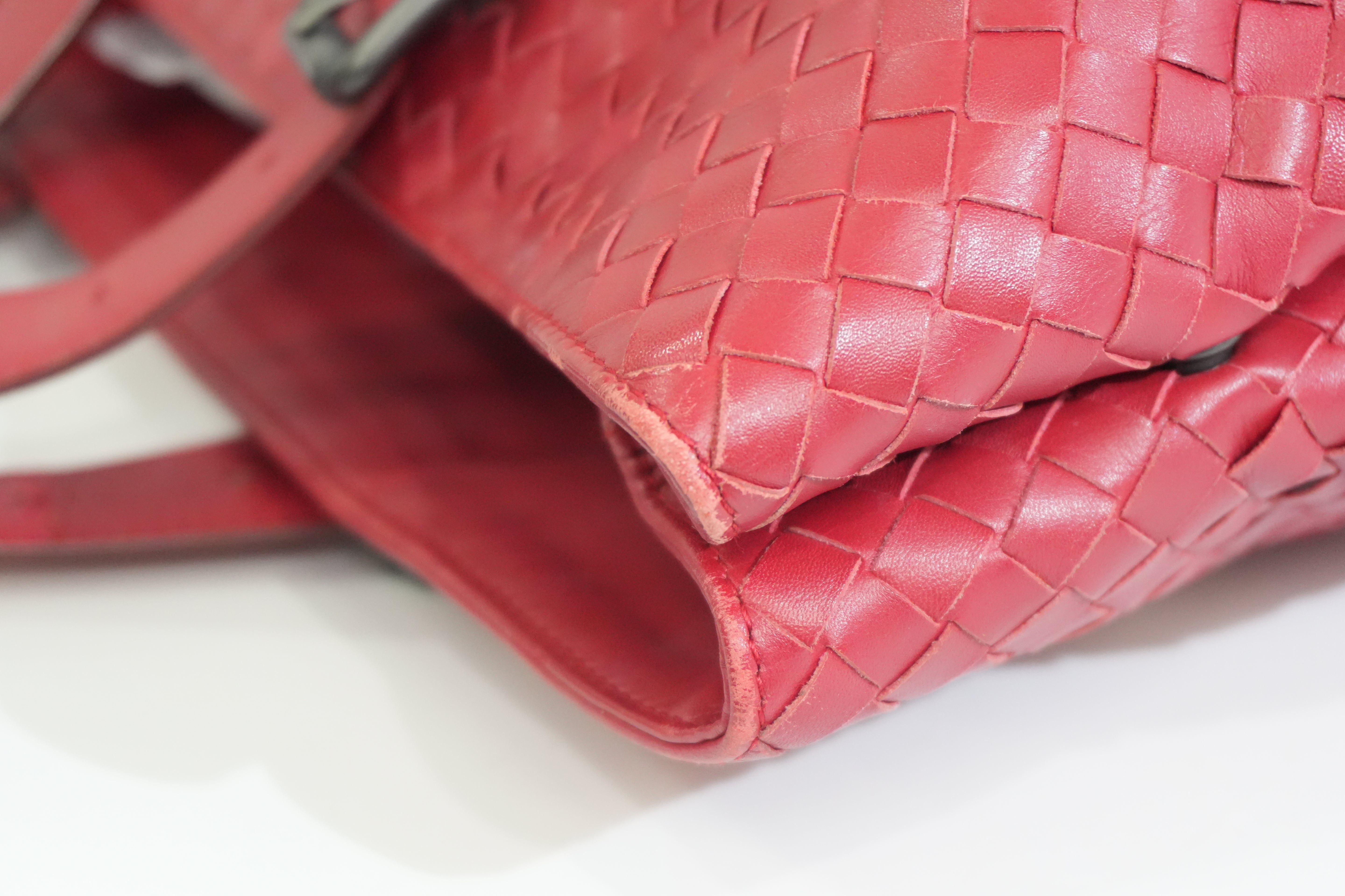 Pre-owned Bottega Handbag Red