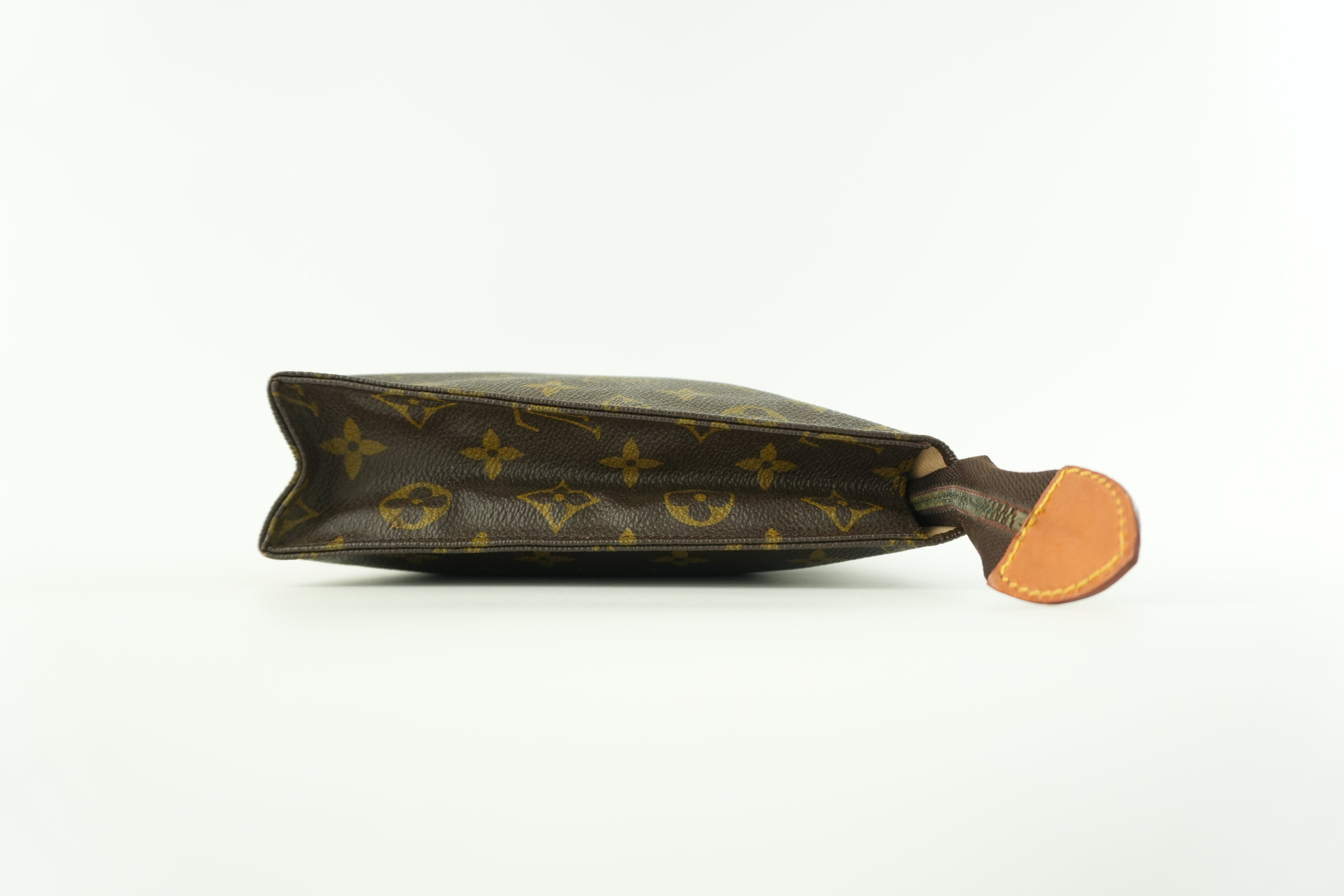 Louis Vuitton Monogram Toiletry 26 Pouch Used