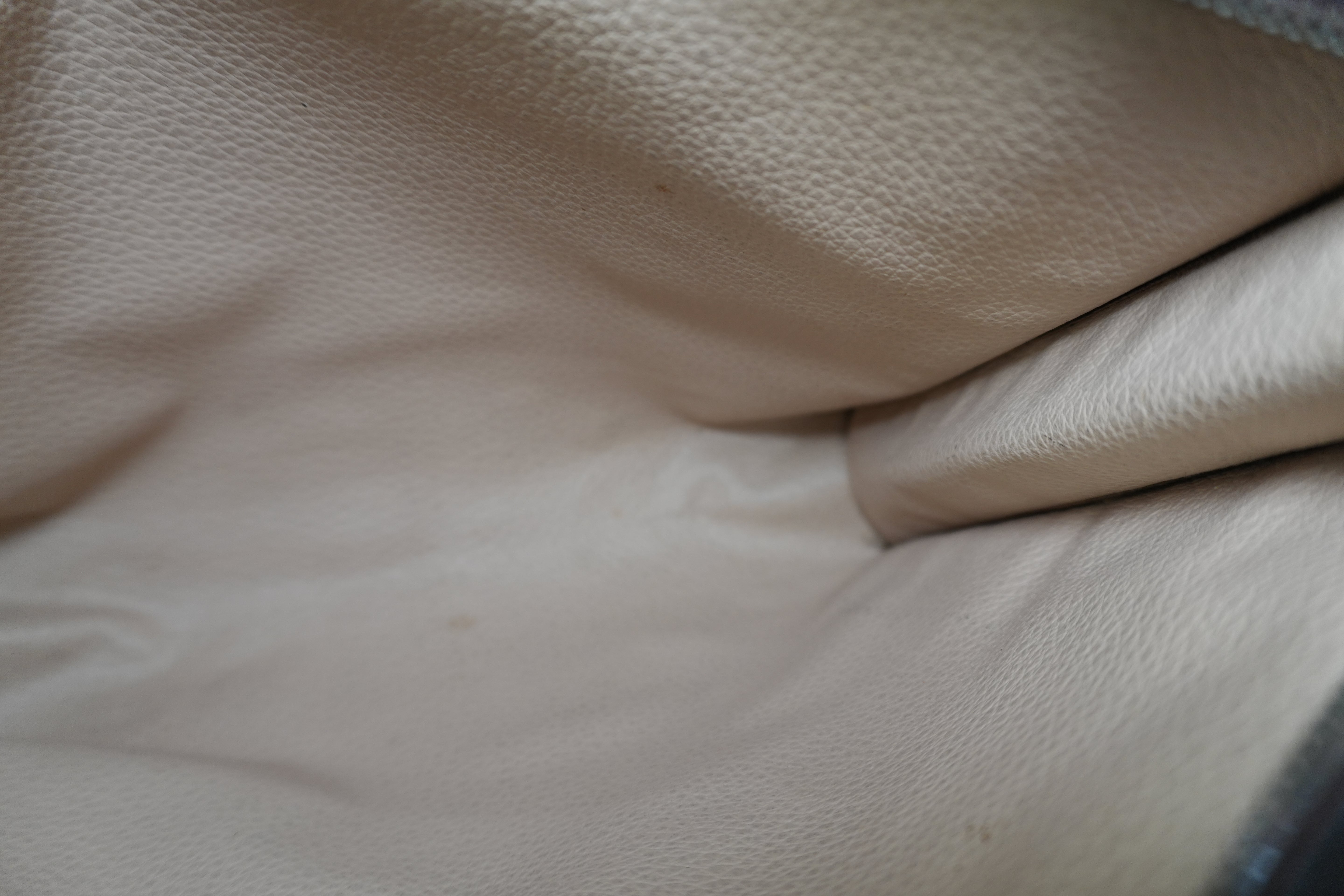 Louis Vuitton Monogram Toiletry 26 Pouch Used