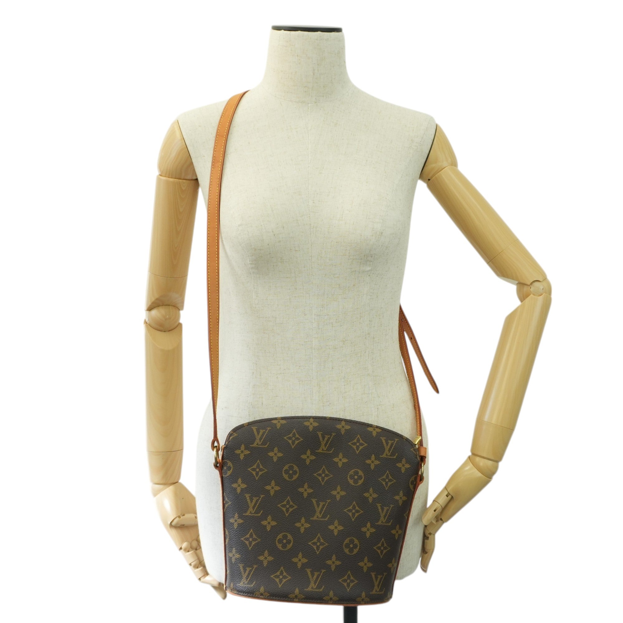 Louis Vuitton Monogram Drouot Shoulder Bag Used