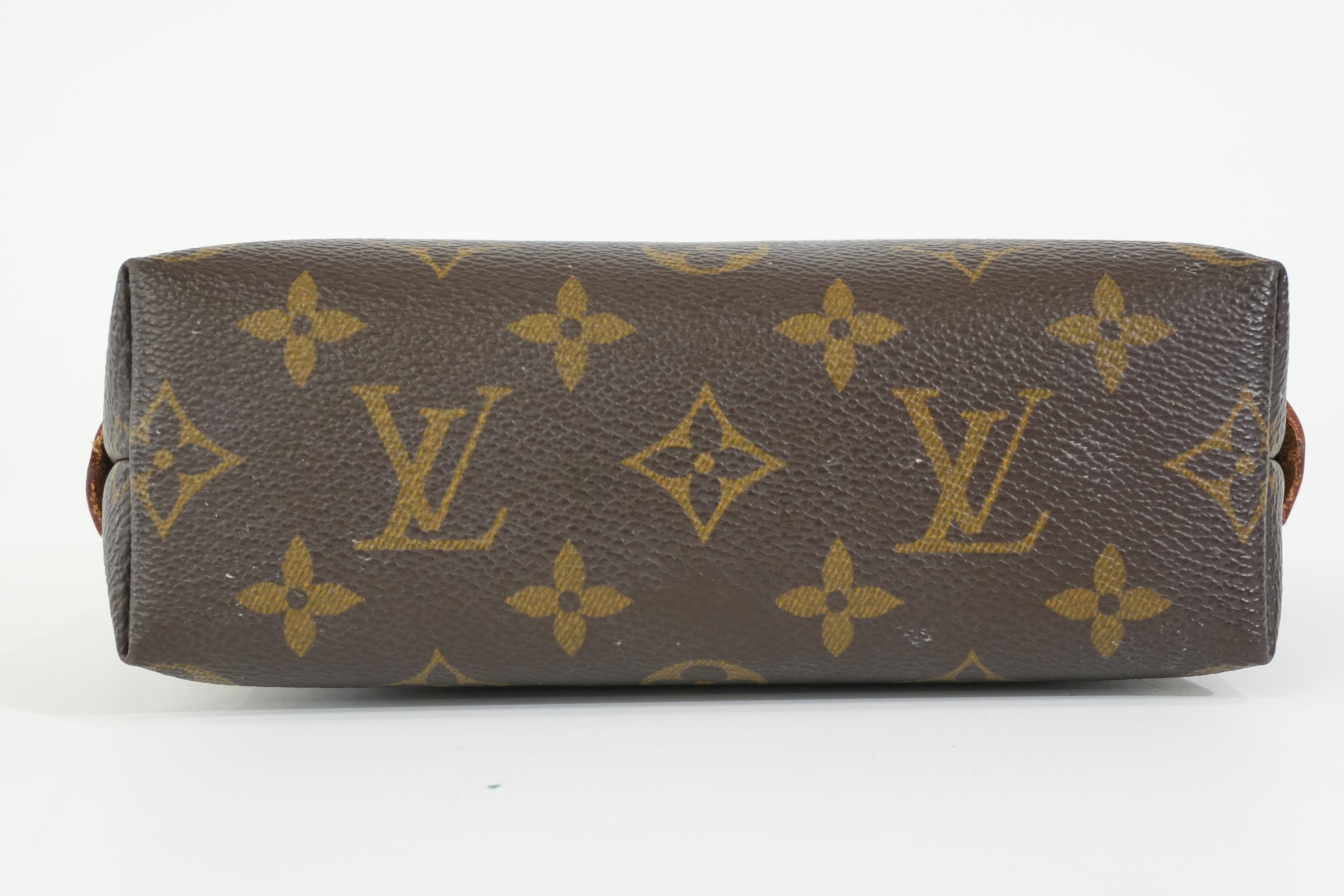 Pre-owned Louis Vuitton Monogram Cosmetic Pouch PM