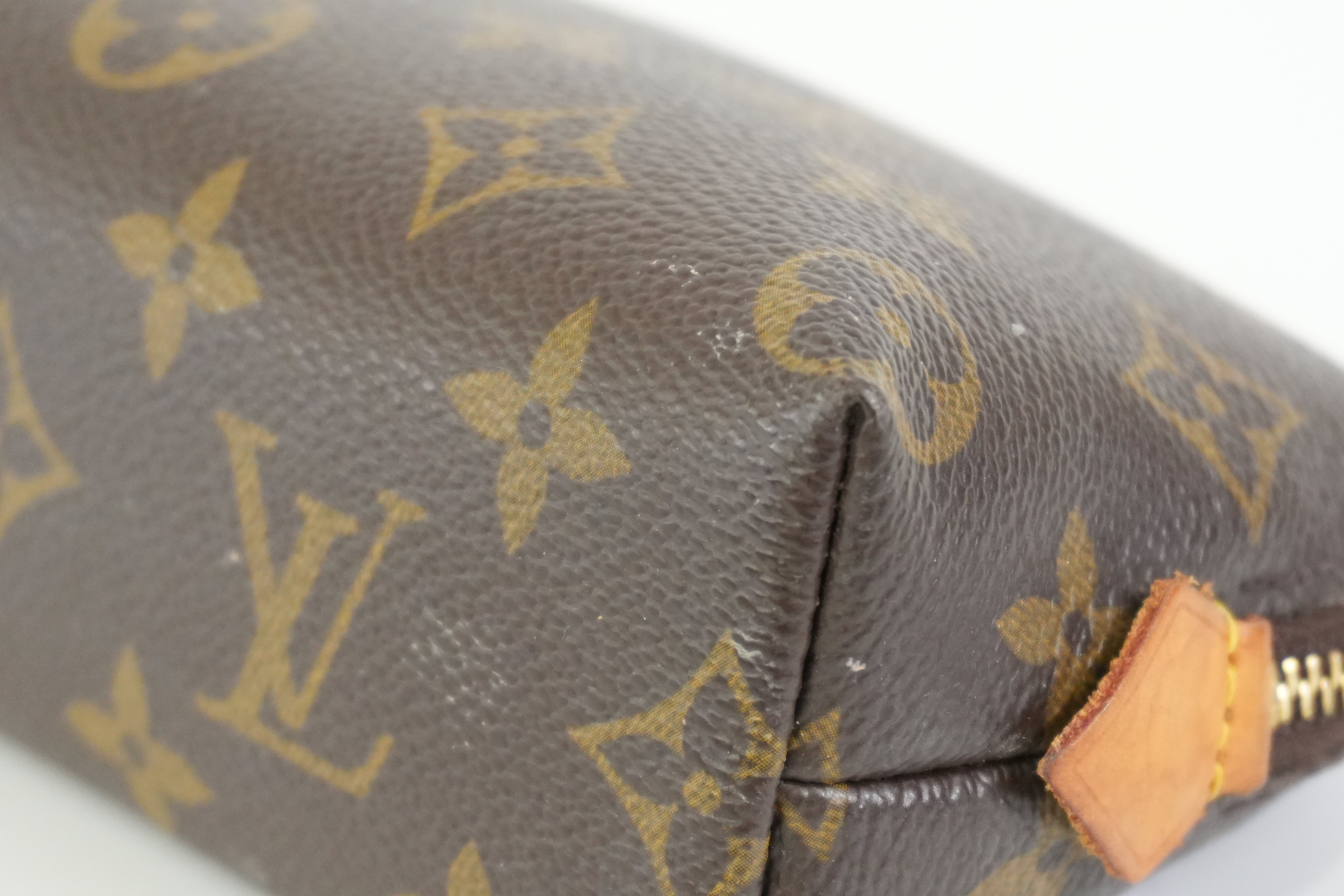 Pre-owned Louis Vuitton Monogram Cosmetic Pouch PM
