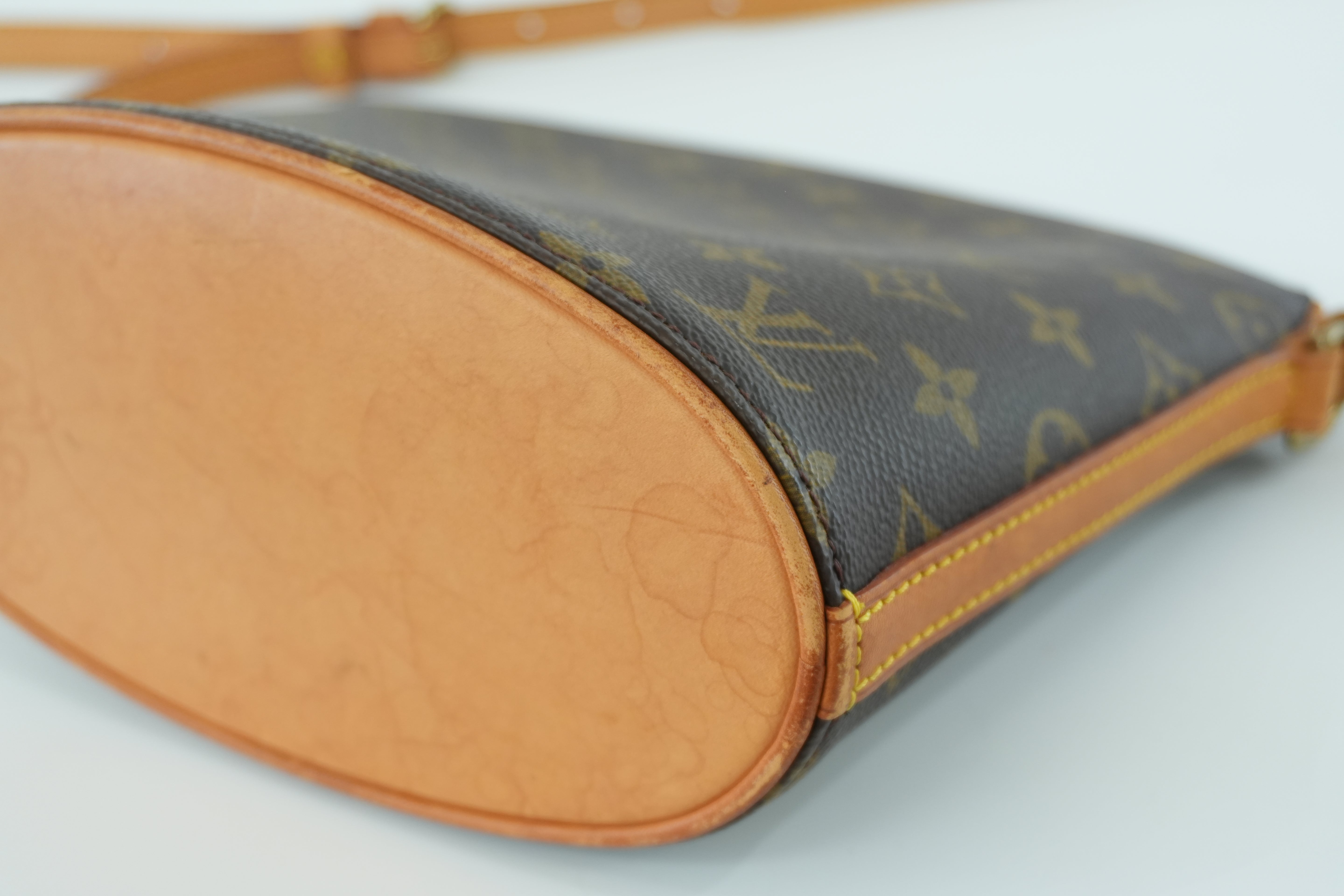 Louis Vuitton Monogram Drouot Shoulder Bag Used