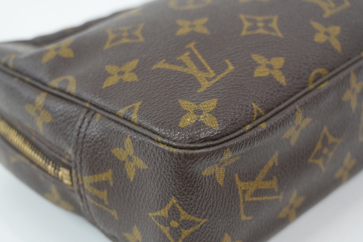 Pre-Owned Louis Vuitton Trousse 23 Monogram
