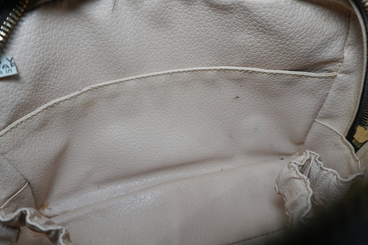 Pre-Owned Louis Vuitton Trousse 23 Monogram