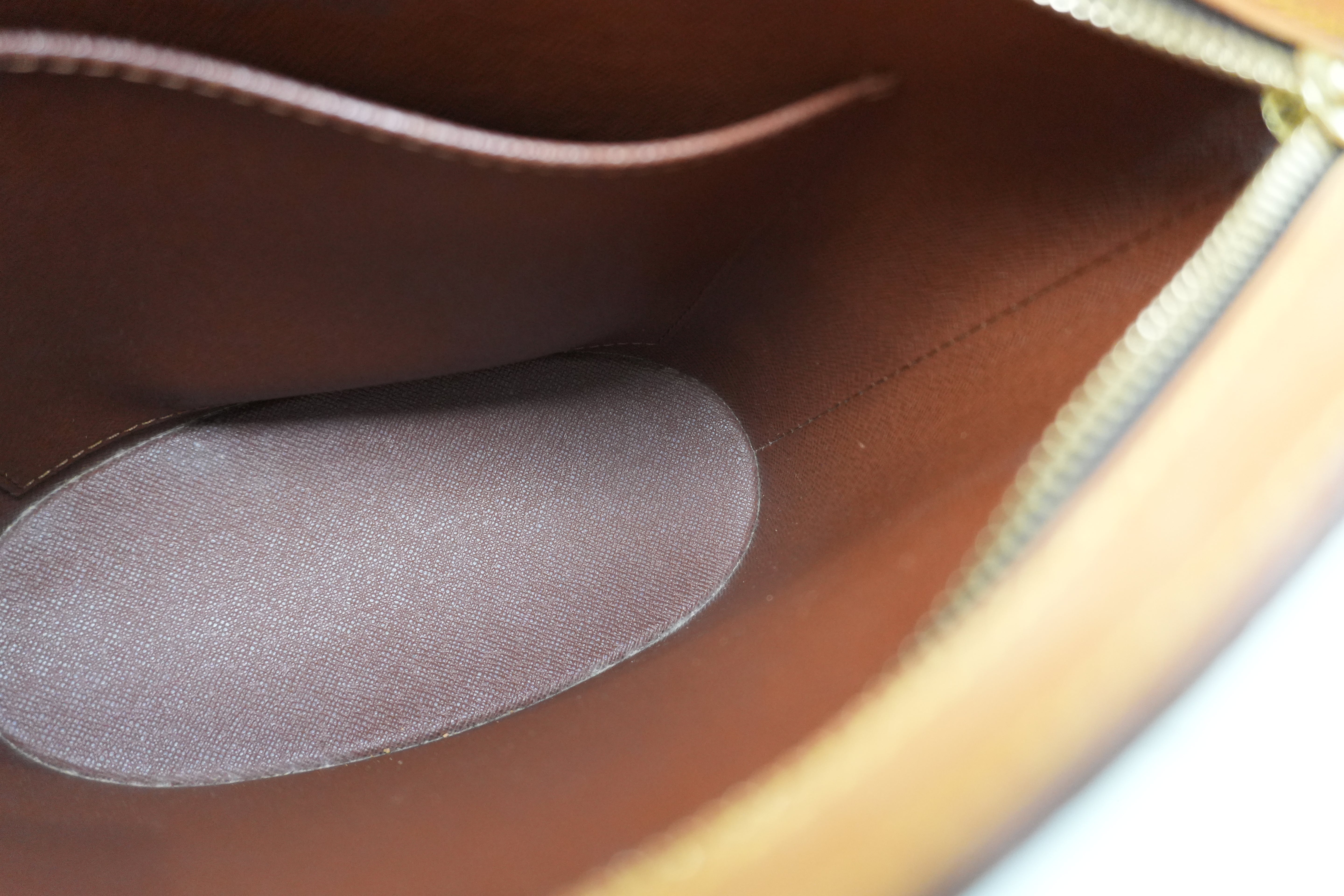 Louis Vuitton Monogram Drouot Shoulder Bag Used