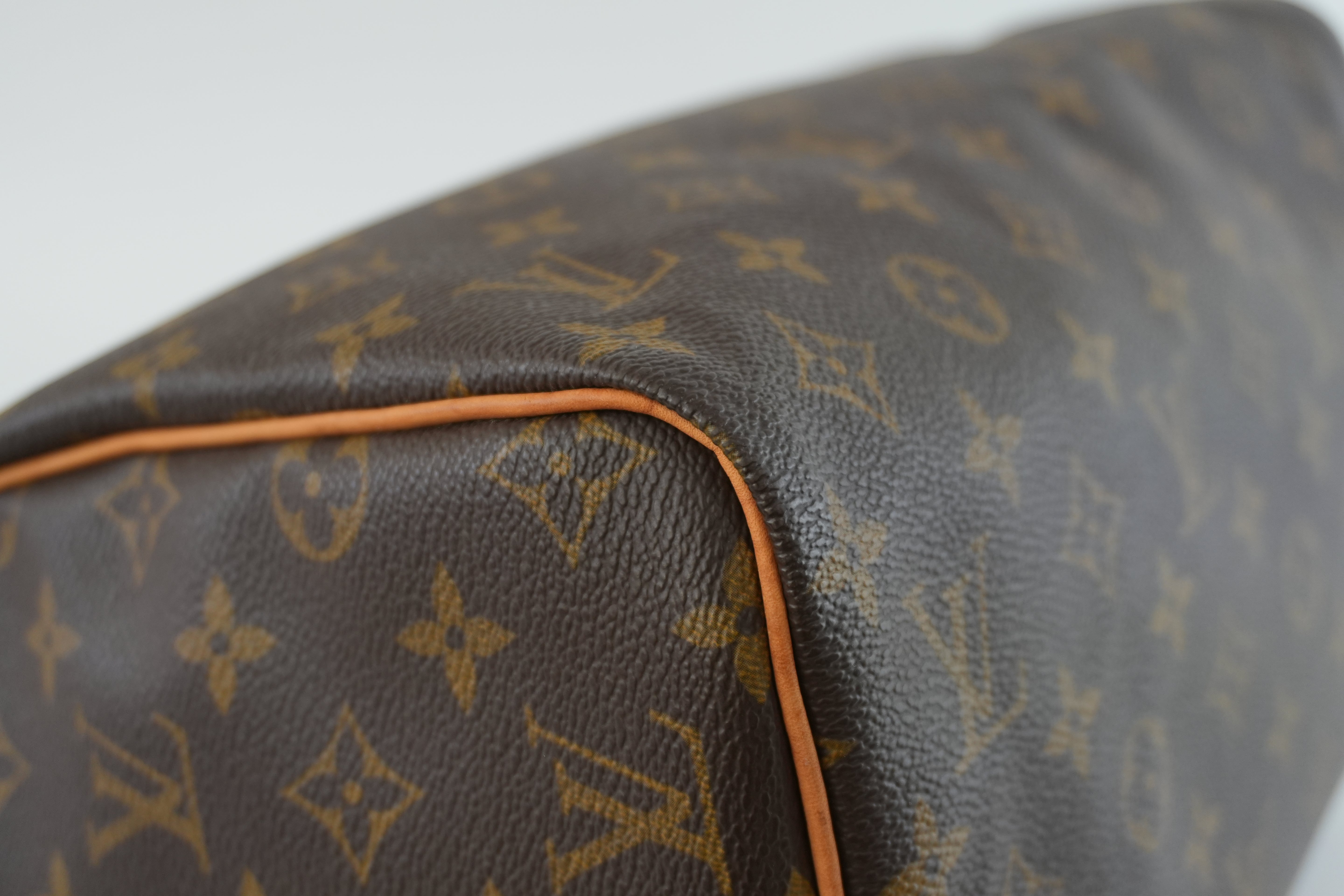 Louis Vuitton Monogram Speedy 30 Handbag Used
