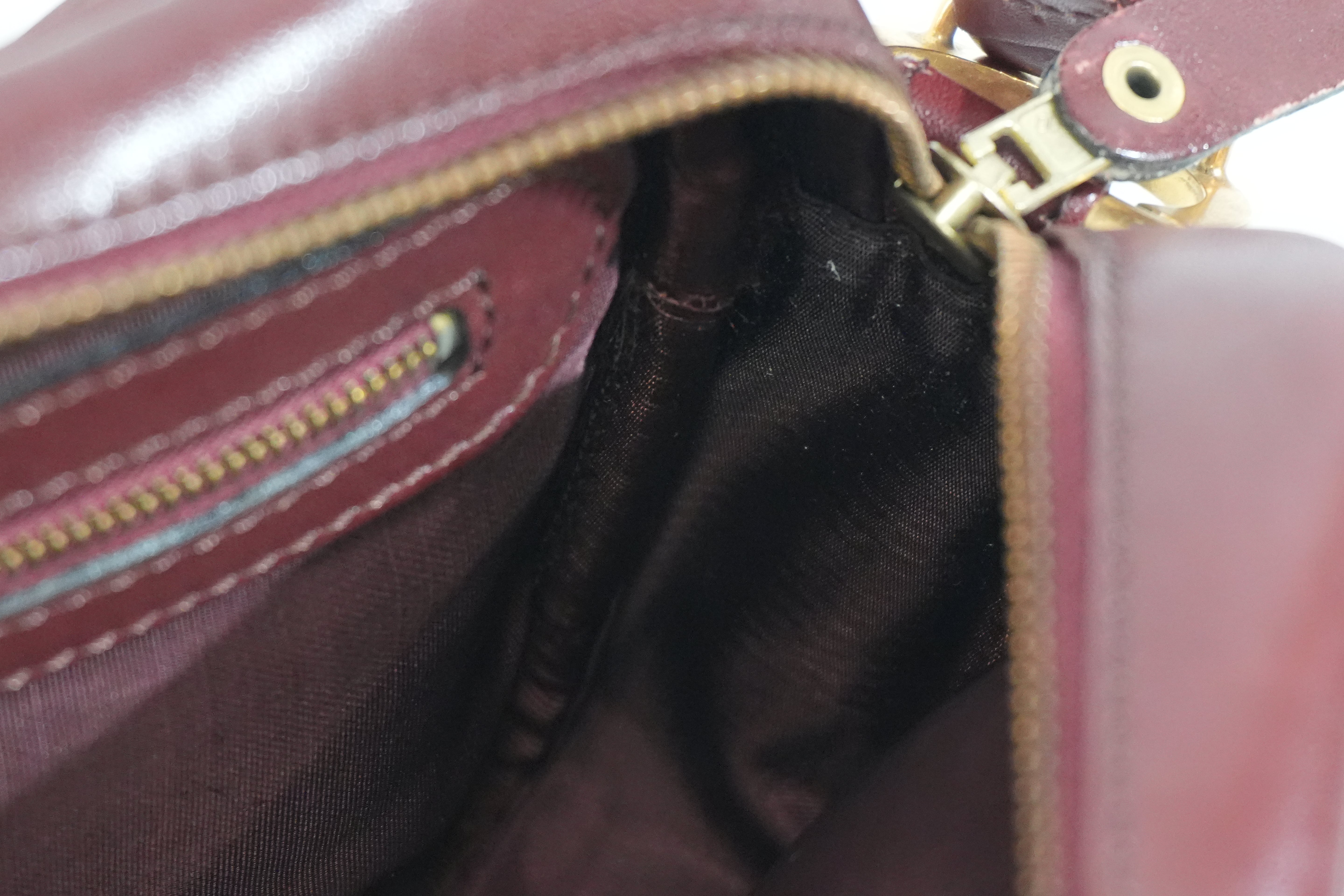 Pre-owned Cartier Crossbody Bag Burgundy