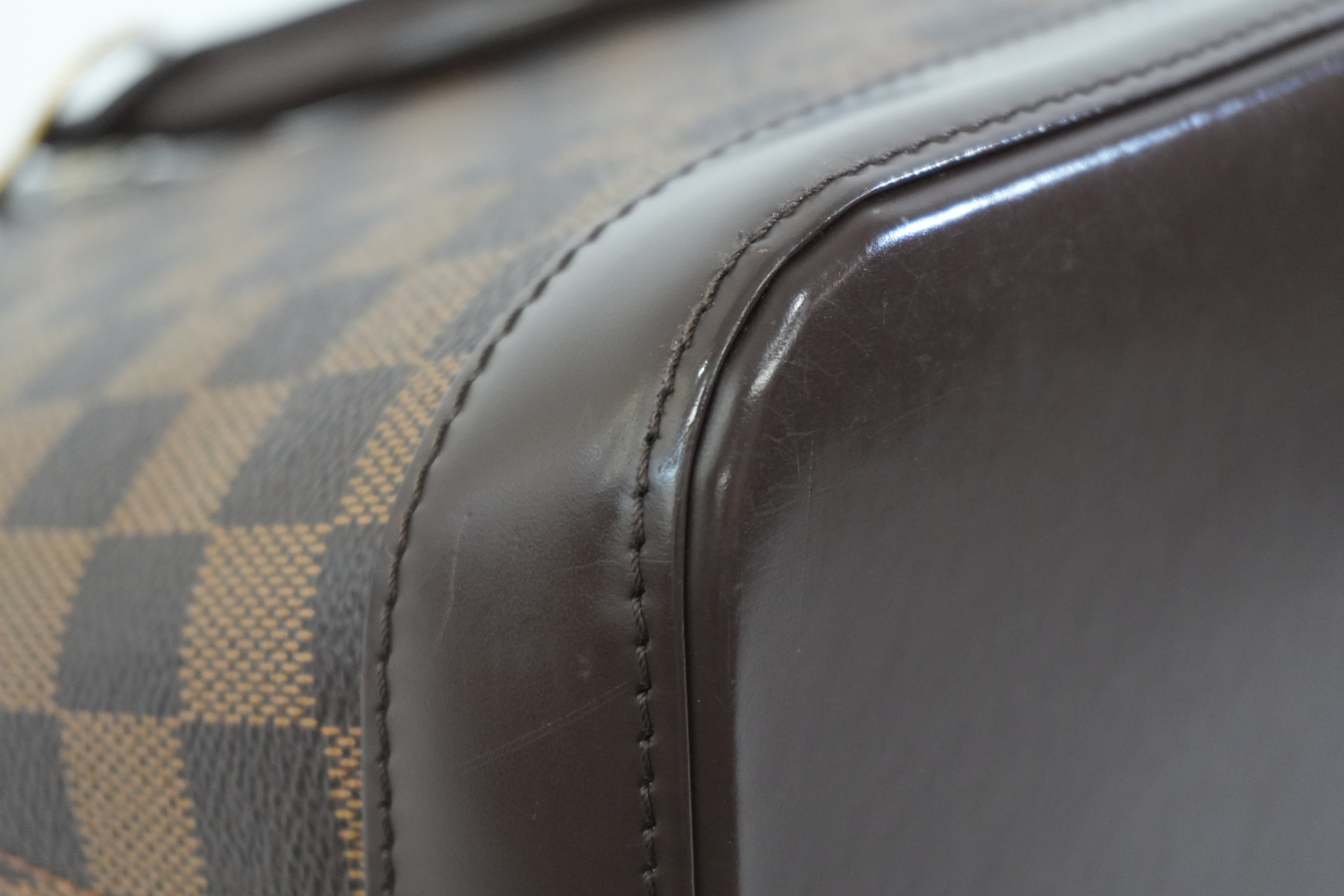 Pre-owned Louis Vuitton Damier Ebene Alma Handbag