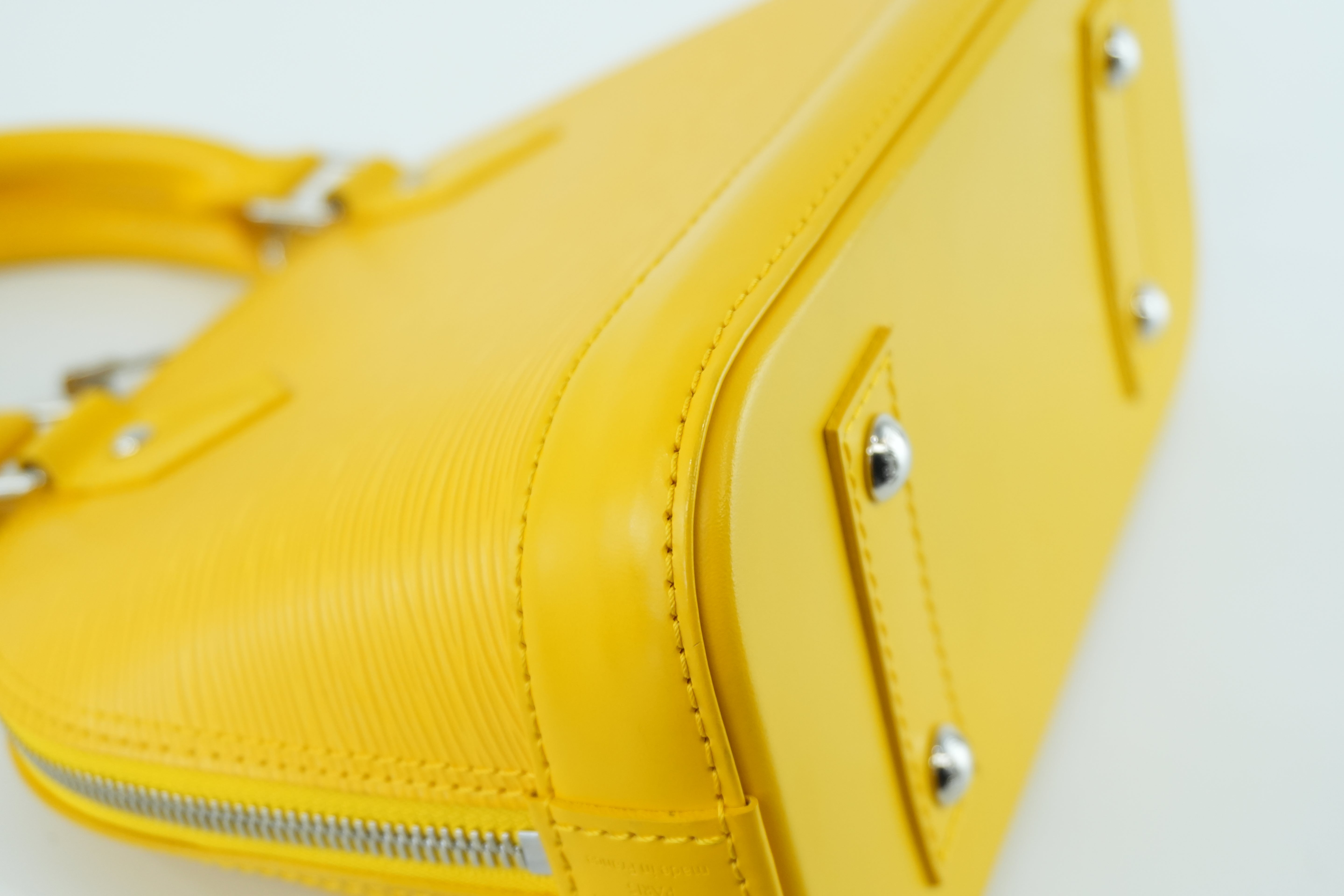 Louis Vuitton Alma BB Epi Yellow Used