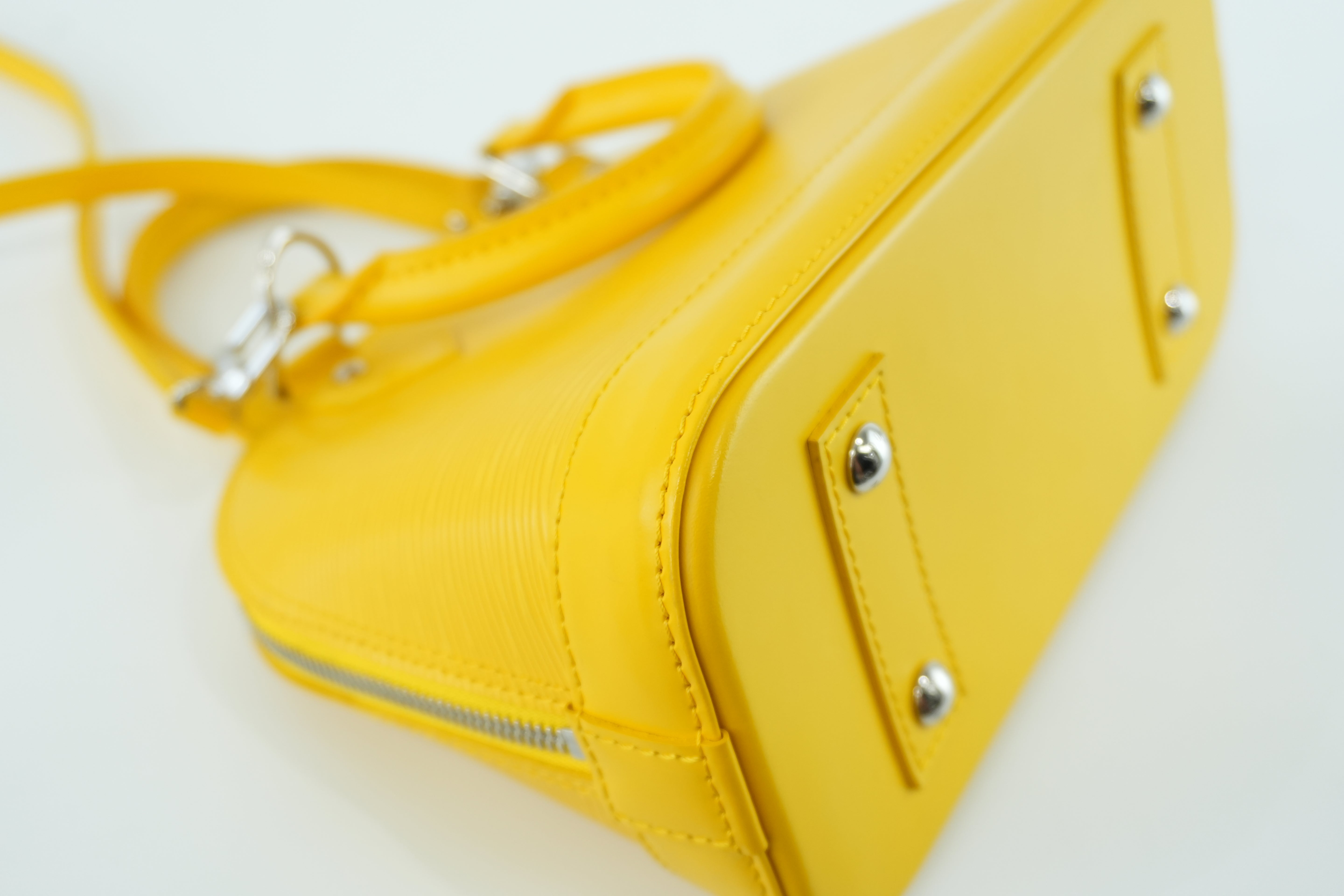 Louis Vuitton Alma BB Epi Yellow Used