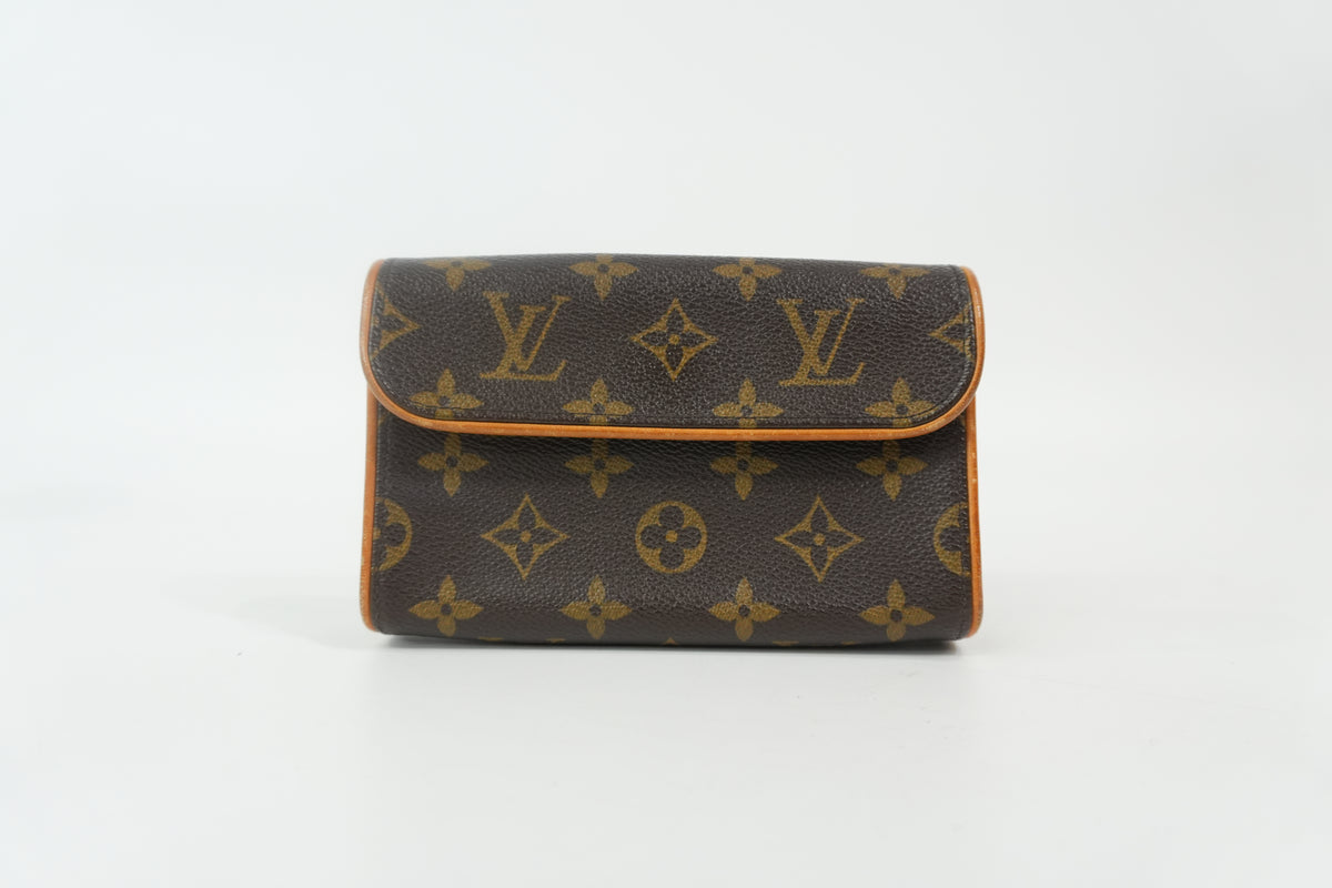 Pre-Owned Louis Vuitton Monogram Pochette Florentine Missing Belt