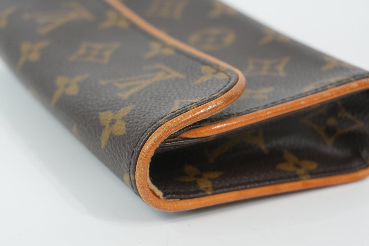 Pre-Owned Louis Vuitton Monogram Pochette Florentine Missing Belt
