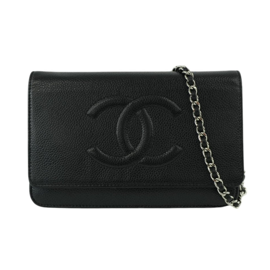 Pre-owned Chanel Caviar Wallet on Chain