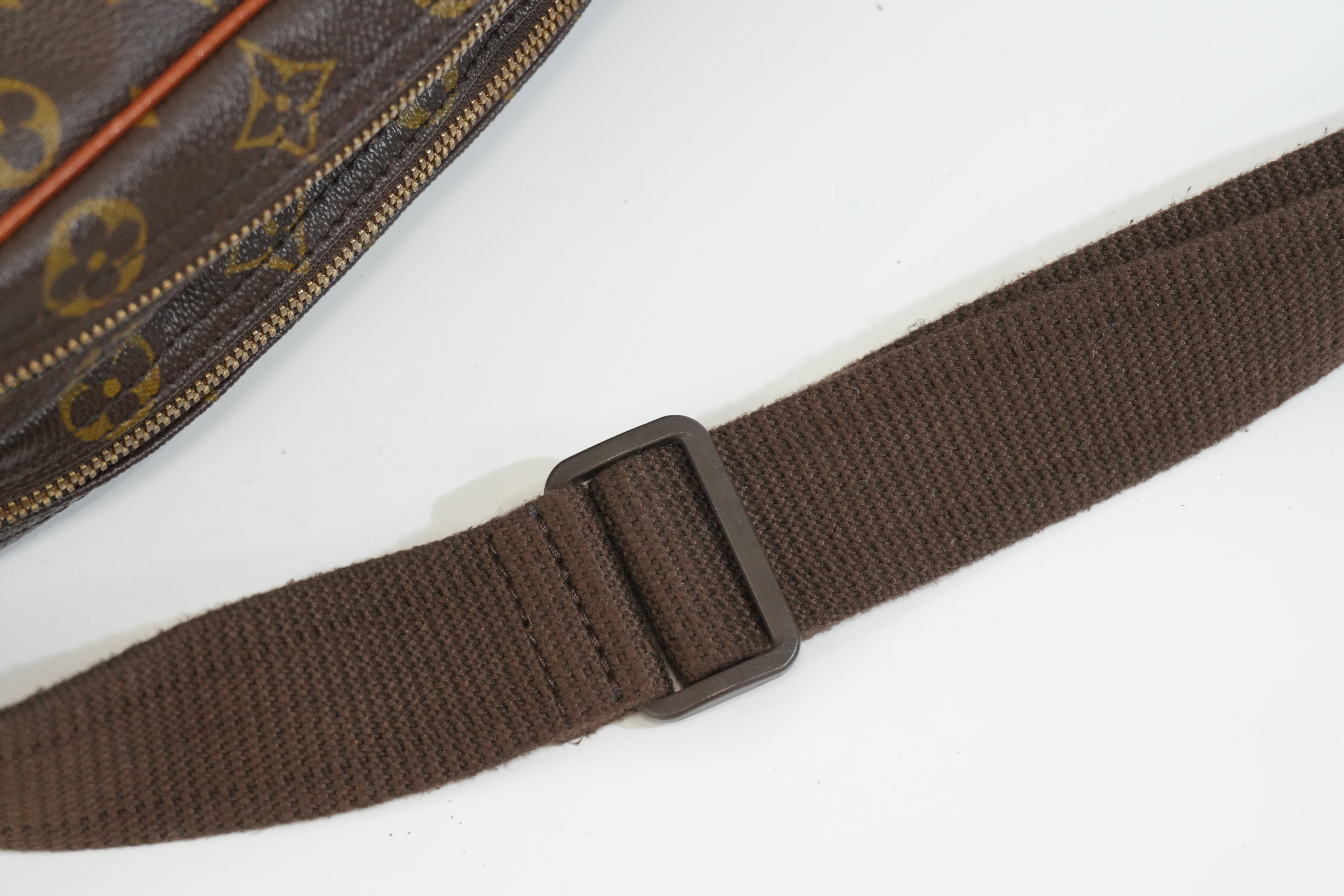 Pre-owned Louis Vuitton Monogram Reporter GM Messenger Bag
