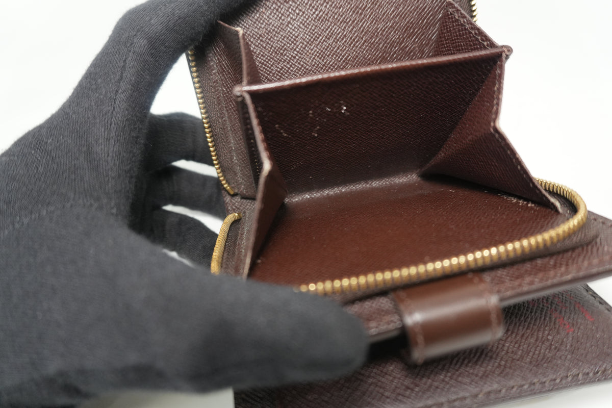 Pre-Owned Louis Vuitton Damier Ebene Compact Wallet Brown