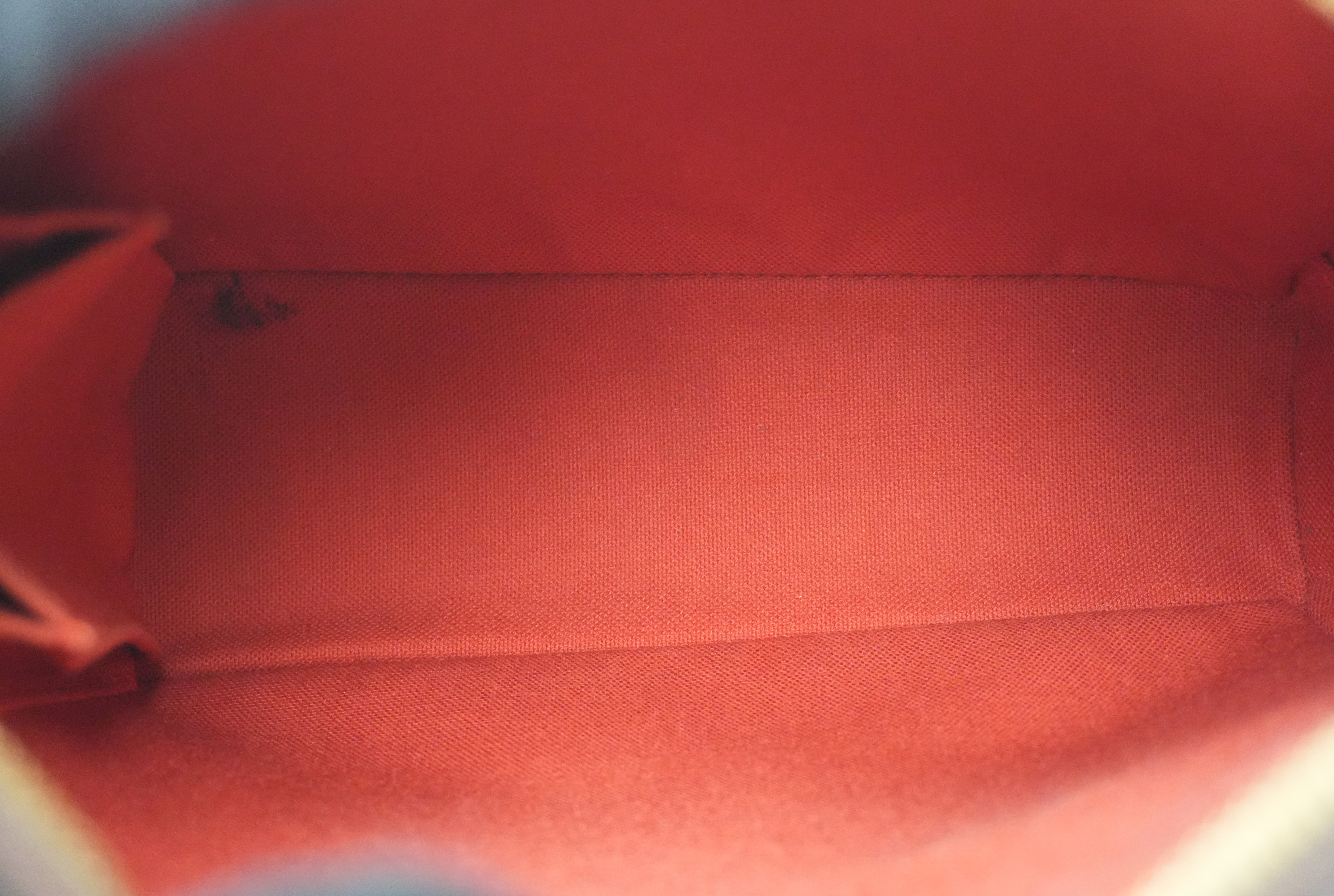 ルイ・ヴィトン ダミエ・エベヌ オラフ メッセンジャーバッグ 中古