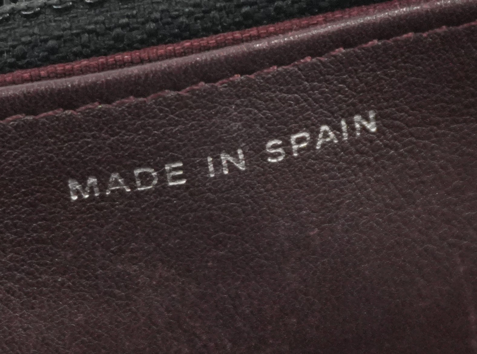 Chanel Caviar Wallet on Chain Used