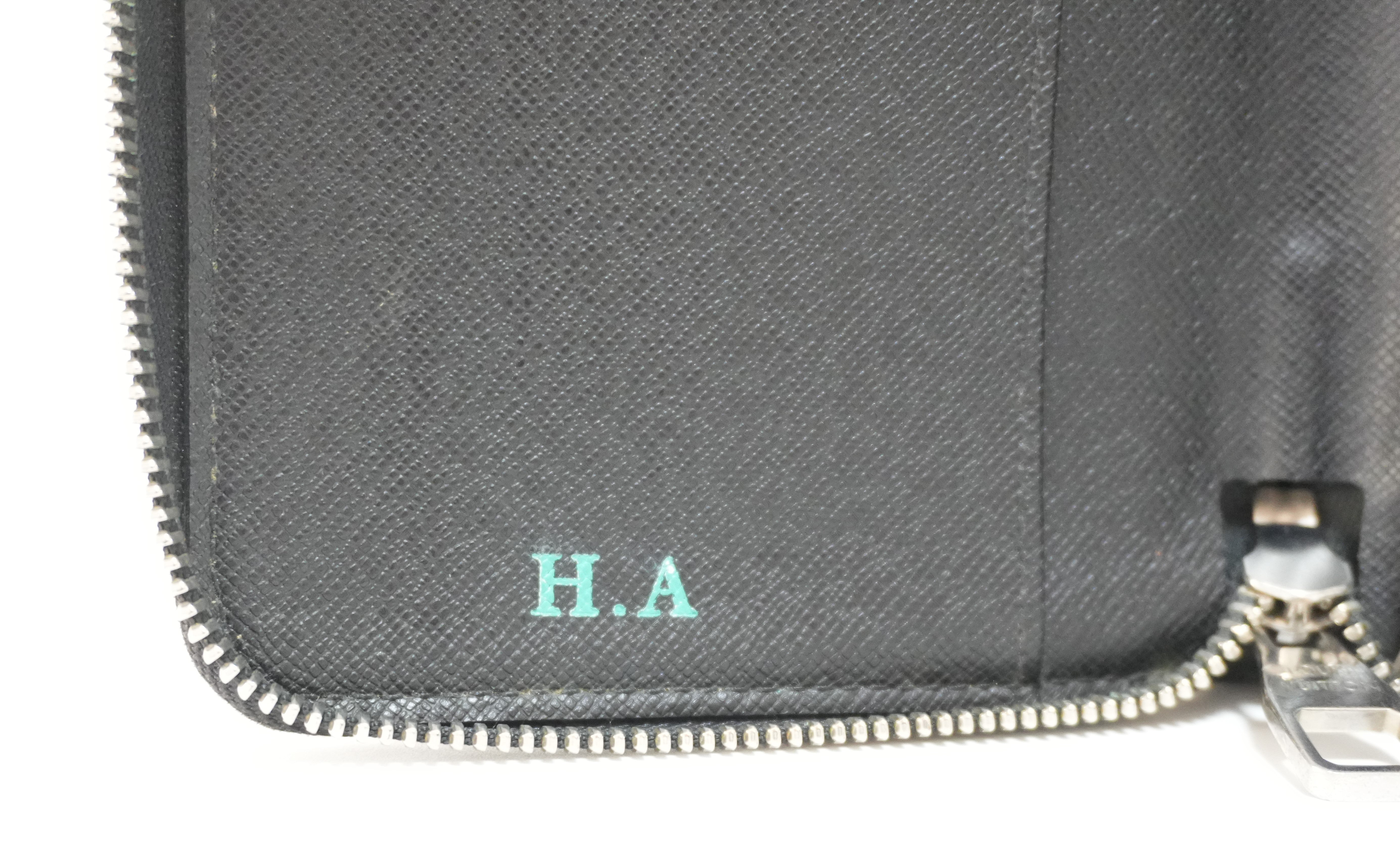 ルイヴィトン ダミエグラフィット ジッパーオーガナイザー 中古