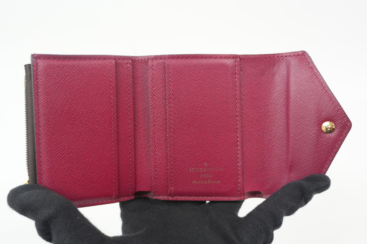 Pre-Owned Louis Vuitton Zoe Trifold Wallet