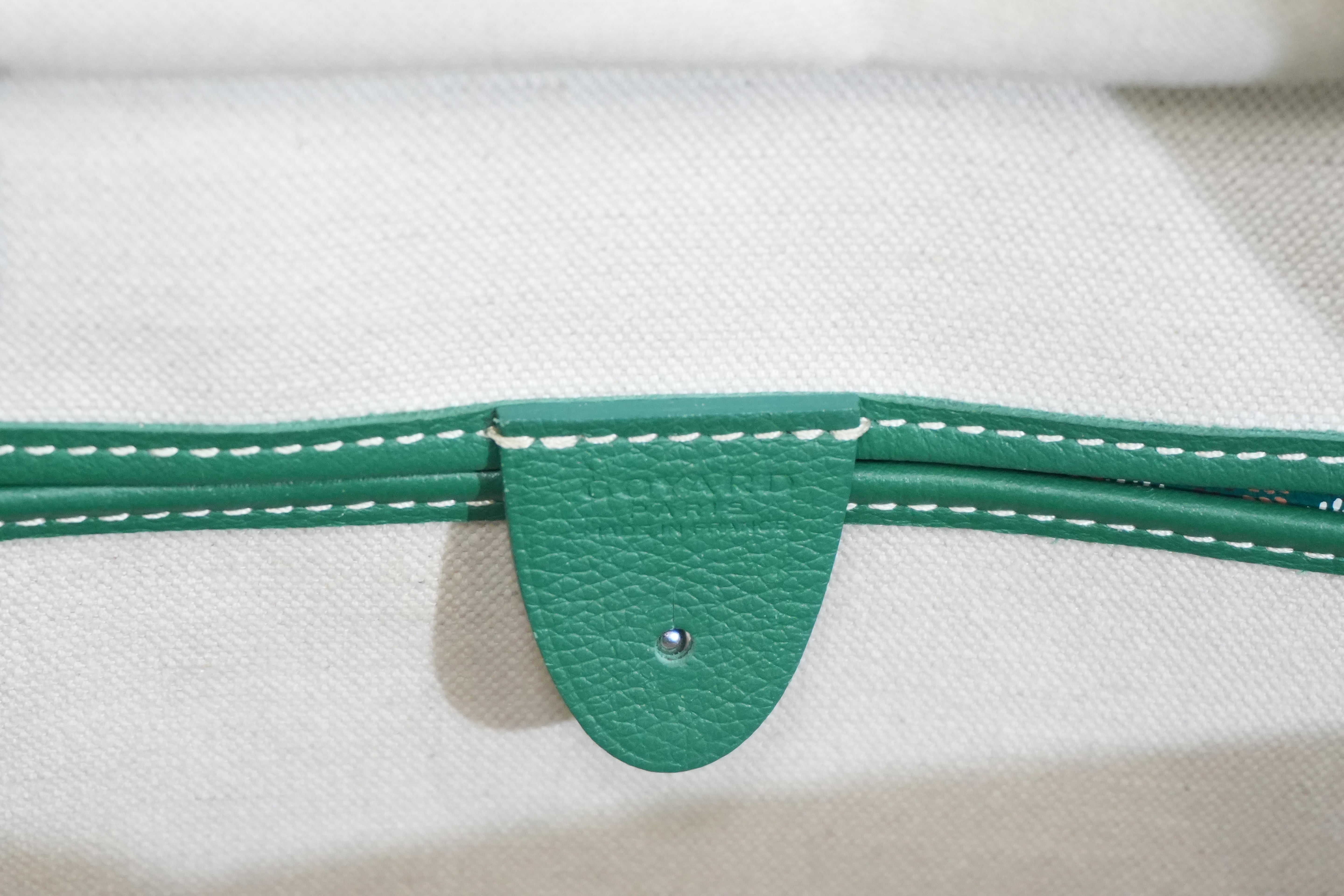 Pre-owned Goyard Artois PM Green