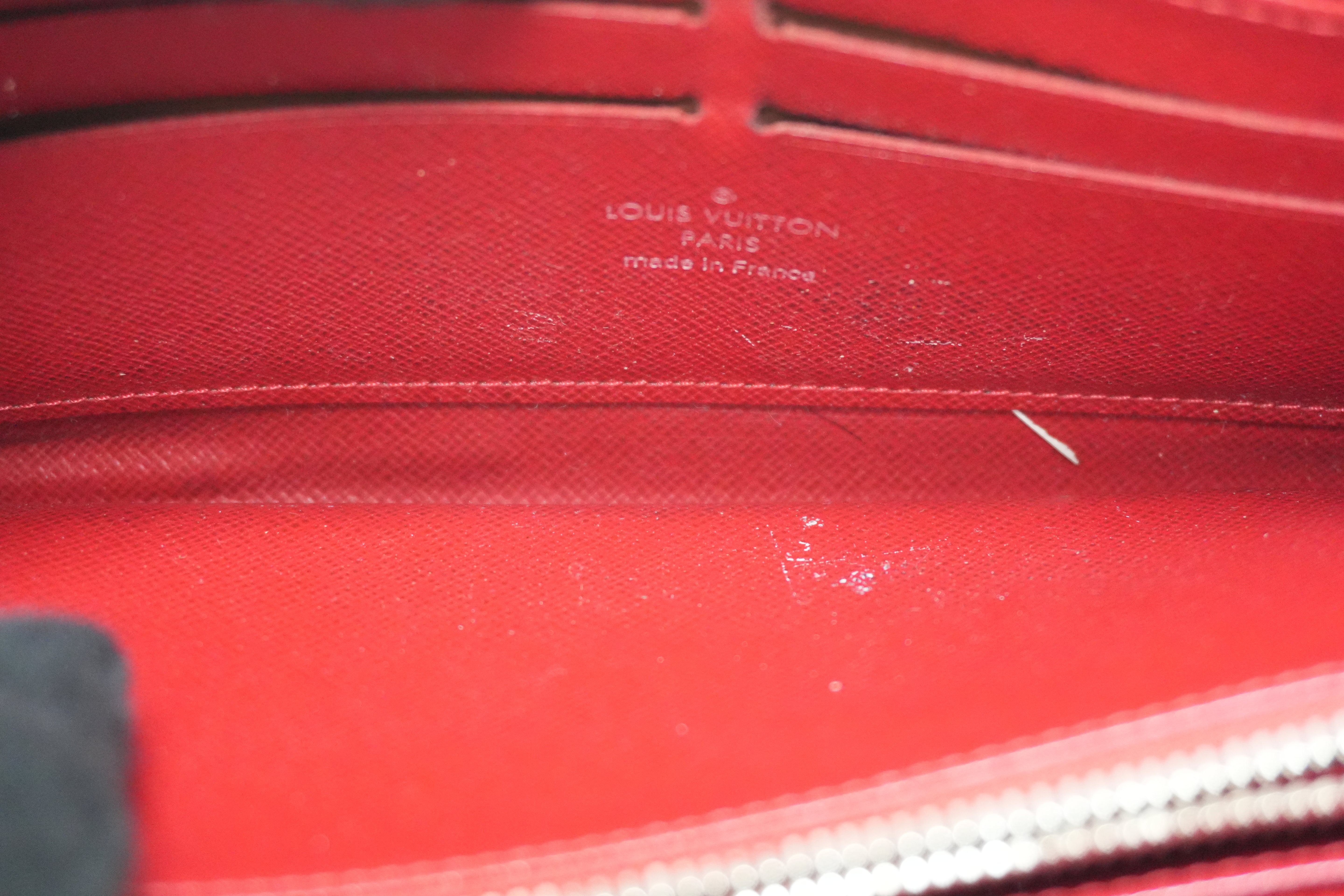 ルイヴィトン エピ ジッピー ロングウォレット レッド 中古