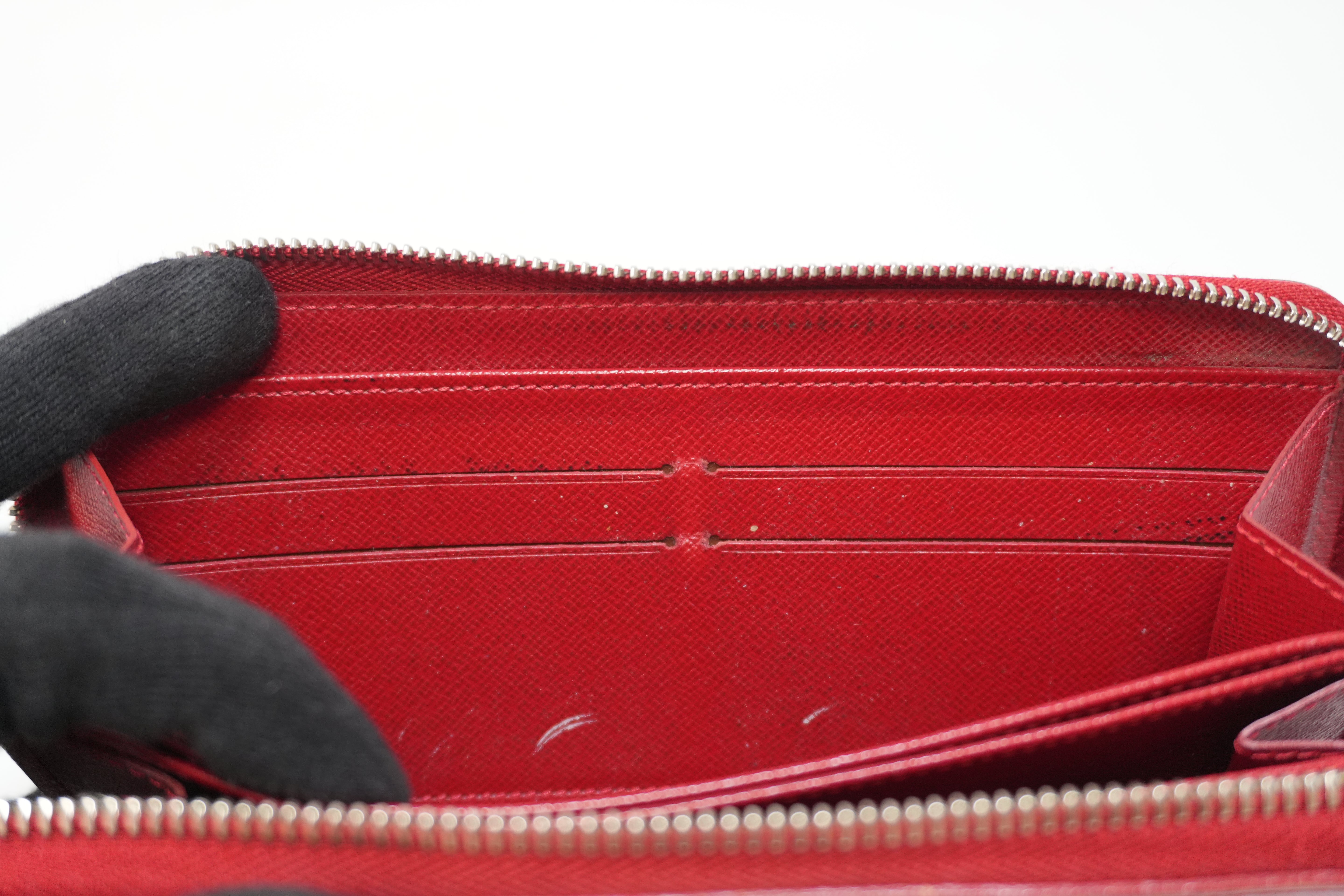 ルイヴィトン エピ ジッピー ロングウォレット レッド 中古