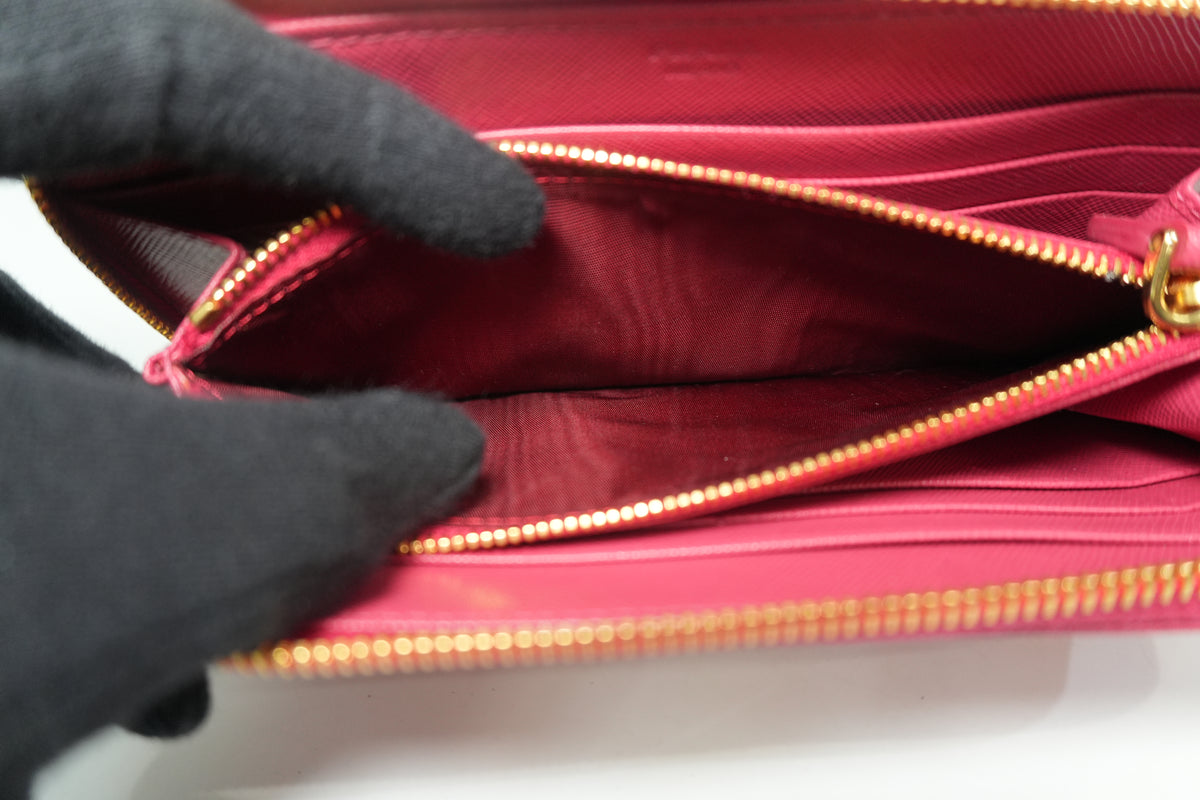 Pre-Owned Prada Saffiano Zippy Long Wallet Pink