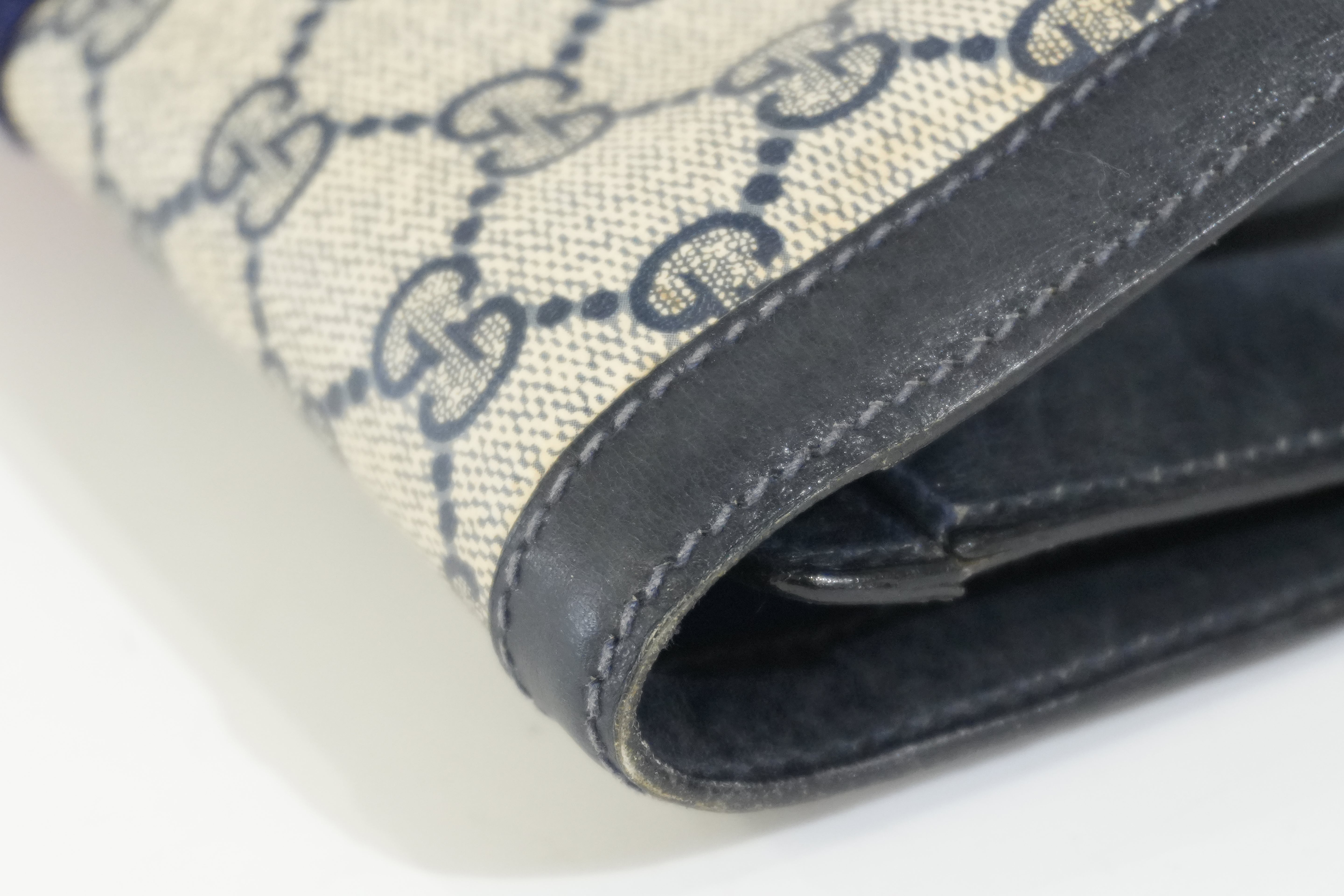 Pre-owned Gucci Vintage Flap Pouch Blue