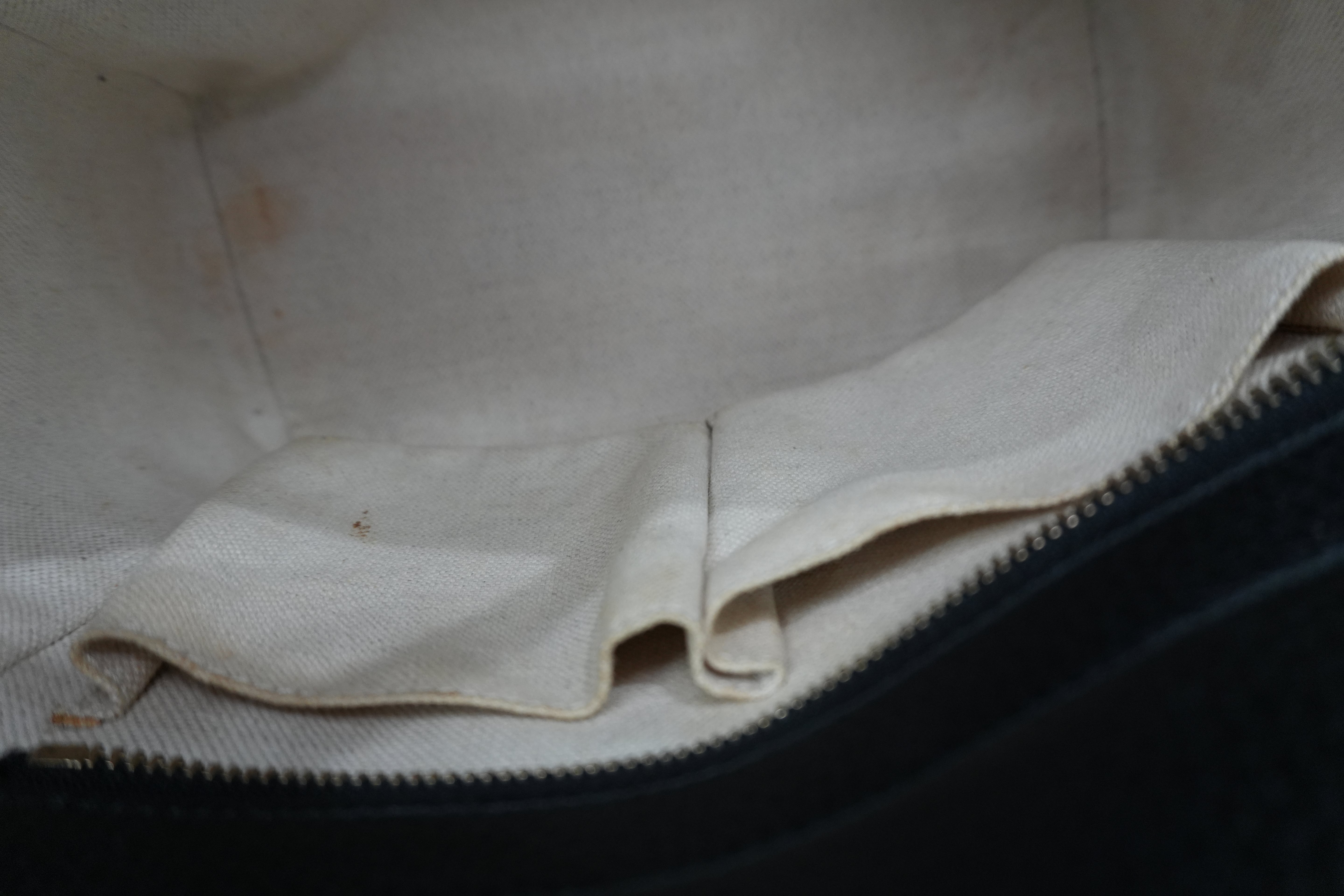 Gucci Swing Tote Bag Black Leather Used