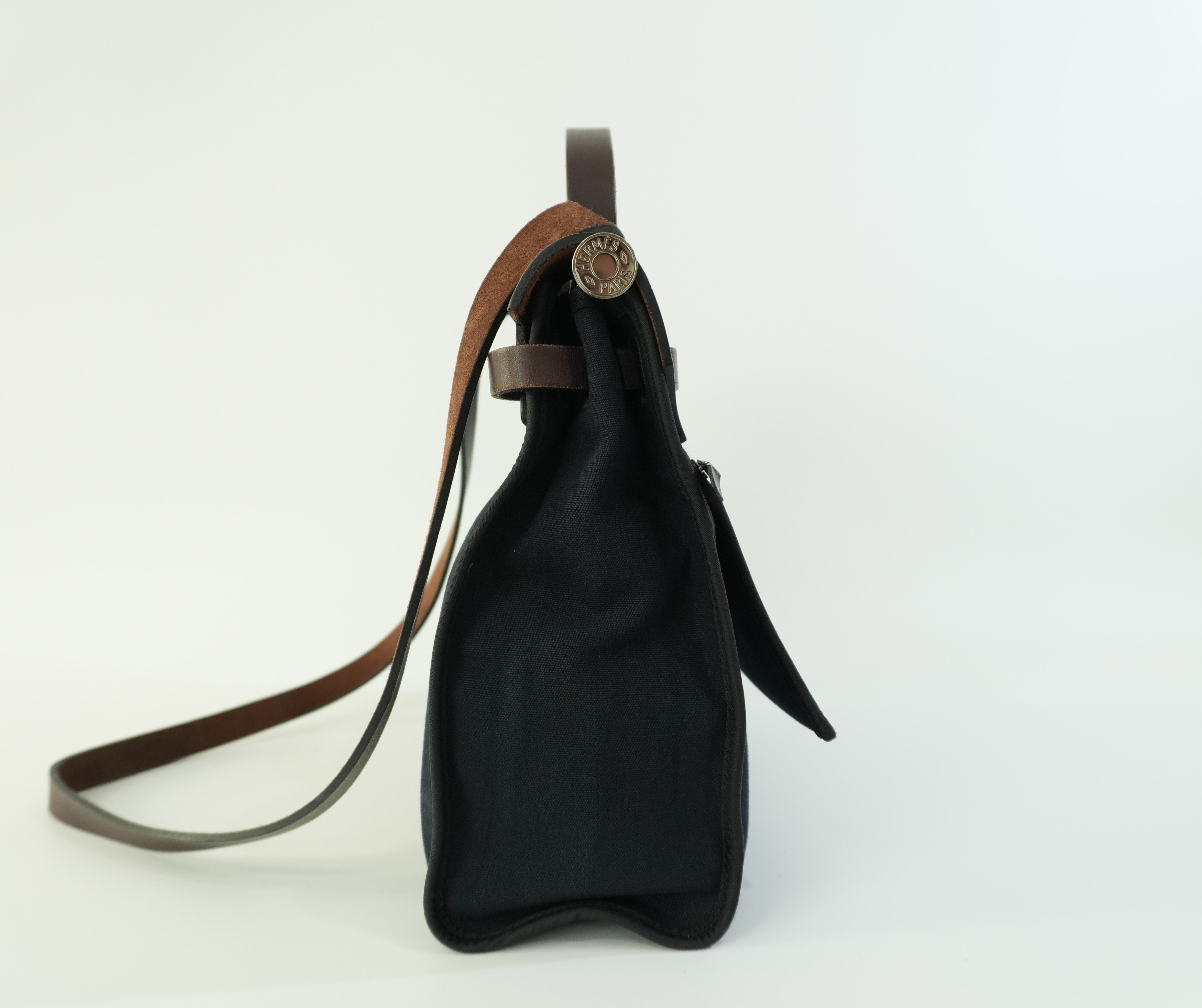 Pre-owned Hermes Canvas Herzip Tote Bag Black