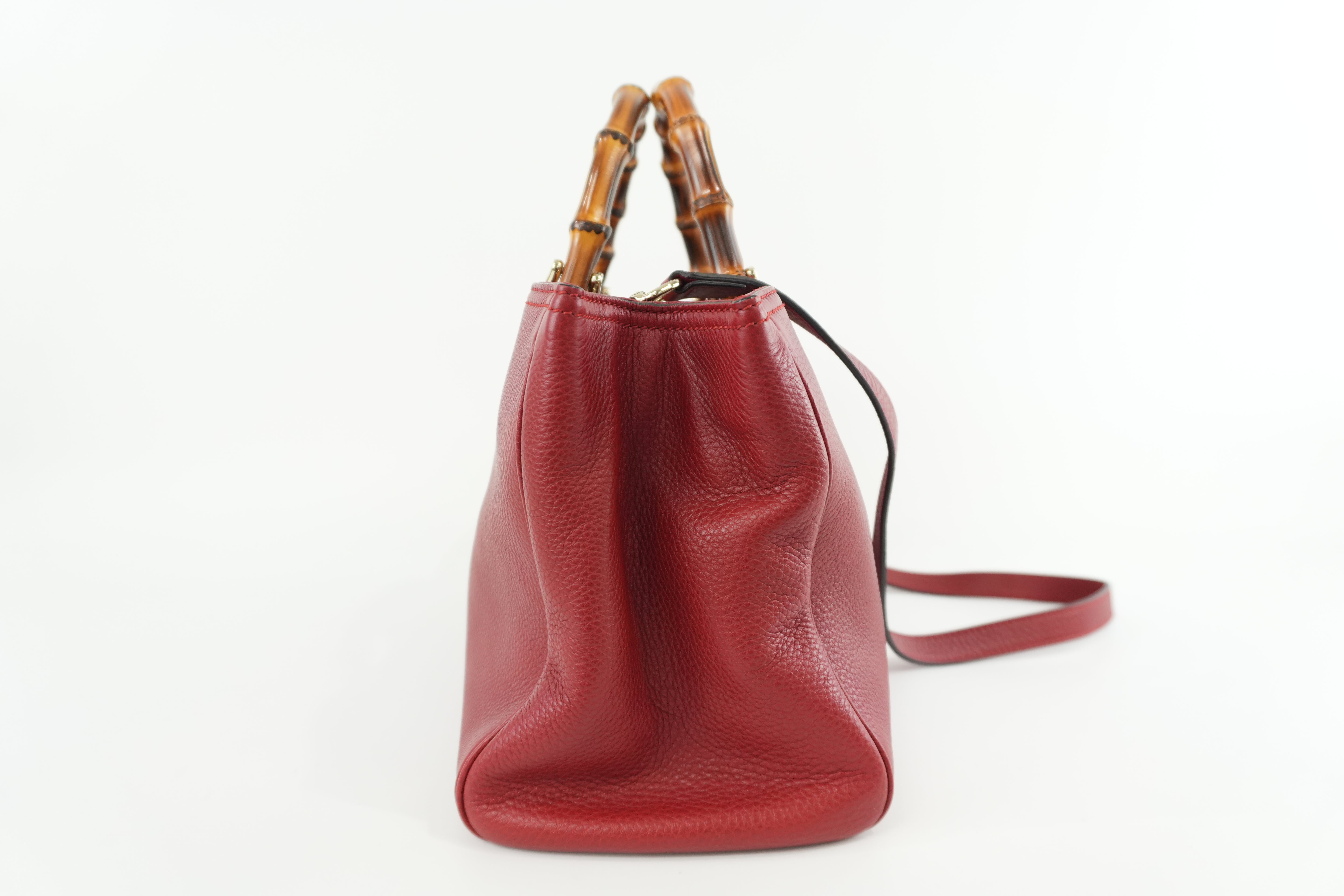 Gucci Bamboo Two Way Shoulder Bag Red Leather Used