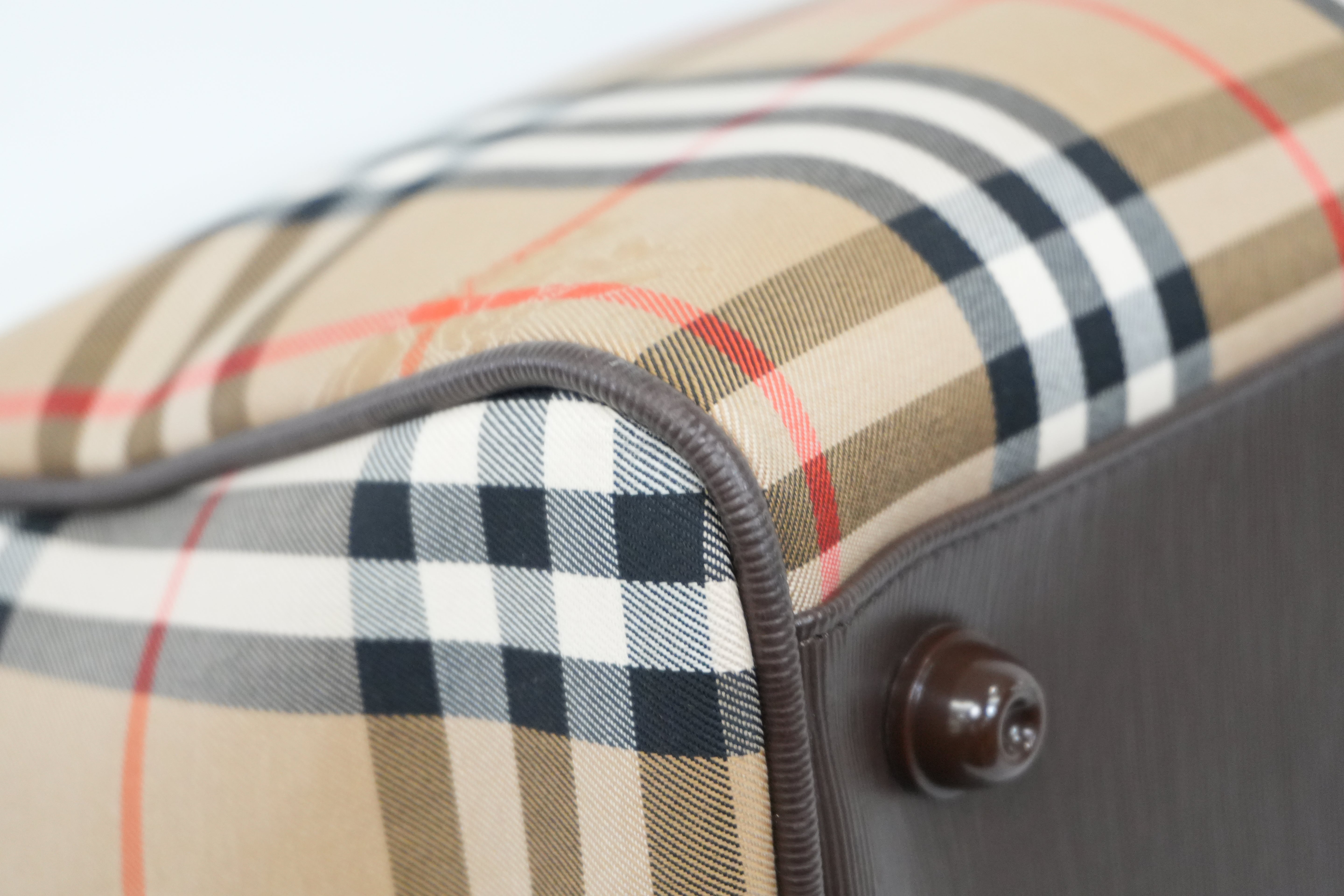 Pre-owned Burberry Haymarket Check Boston Bag