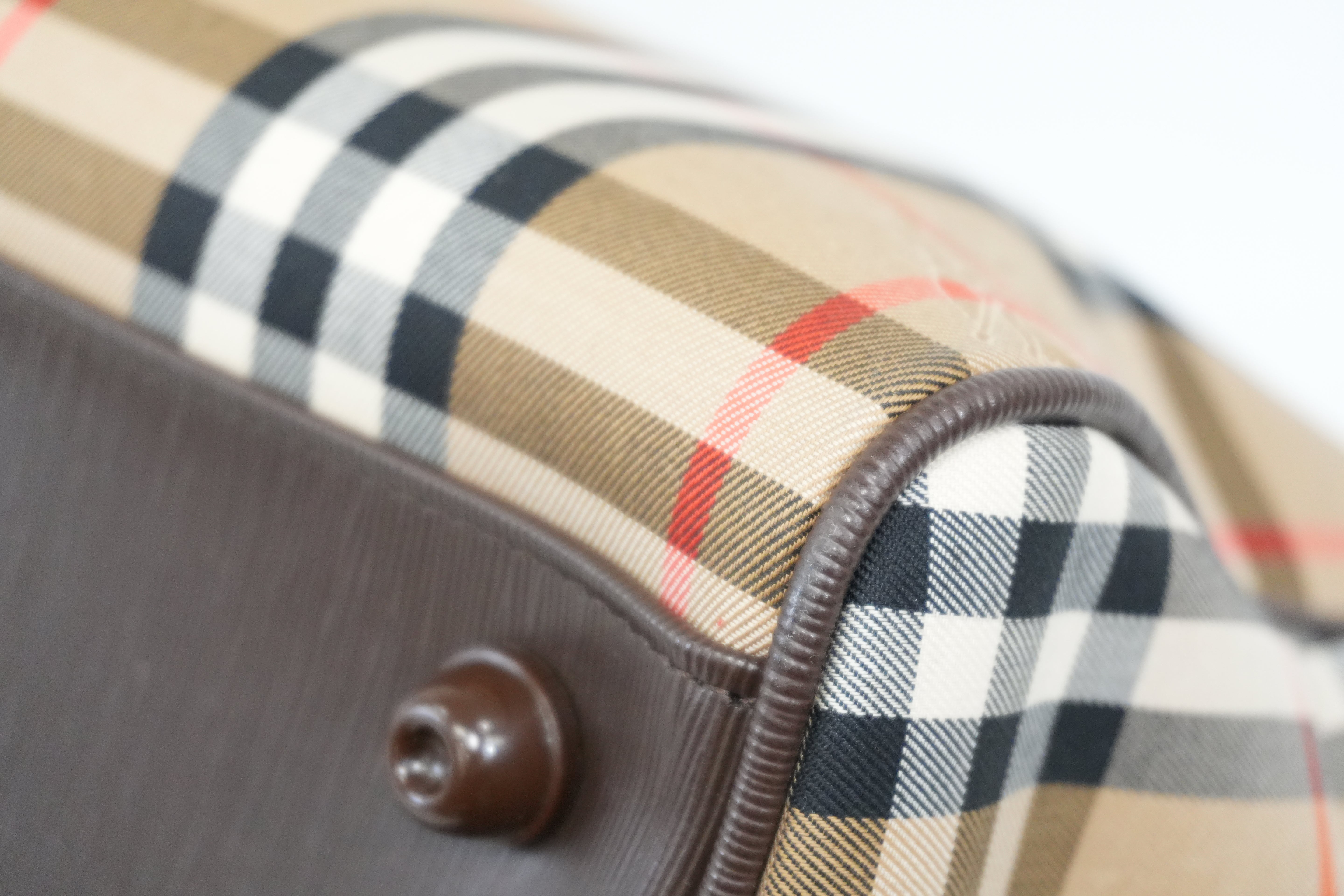 Pre-owned Burberry Haymarket Check Boston Bag