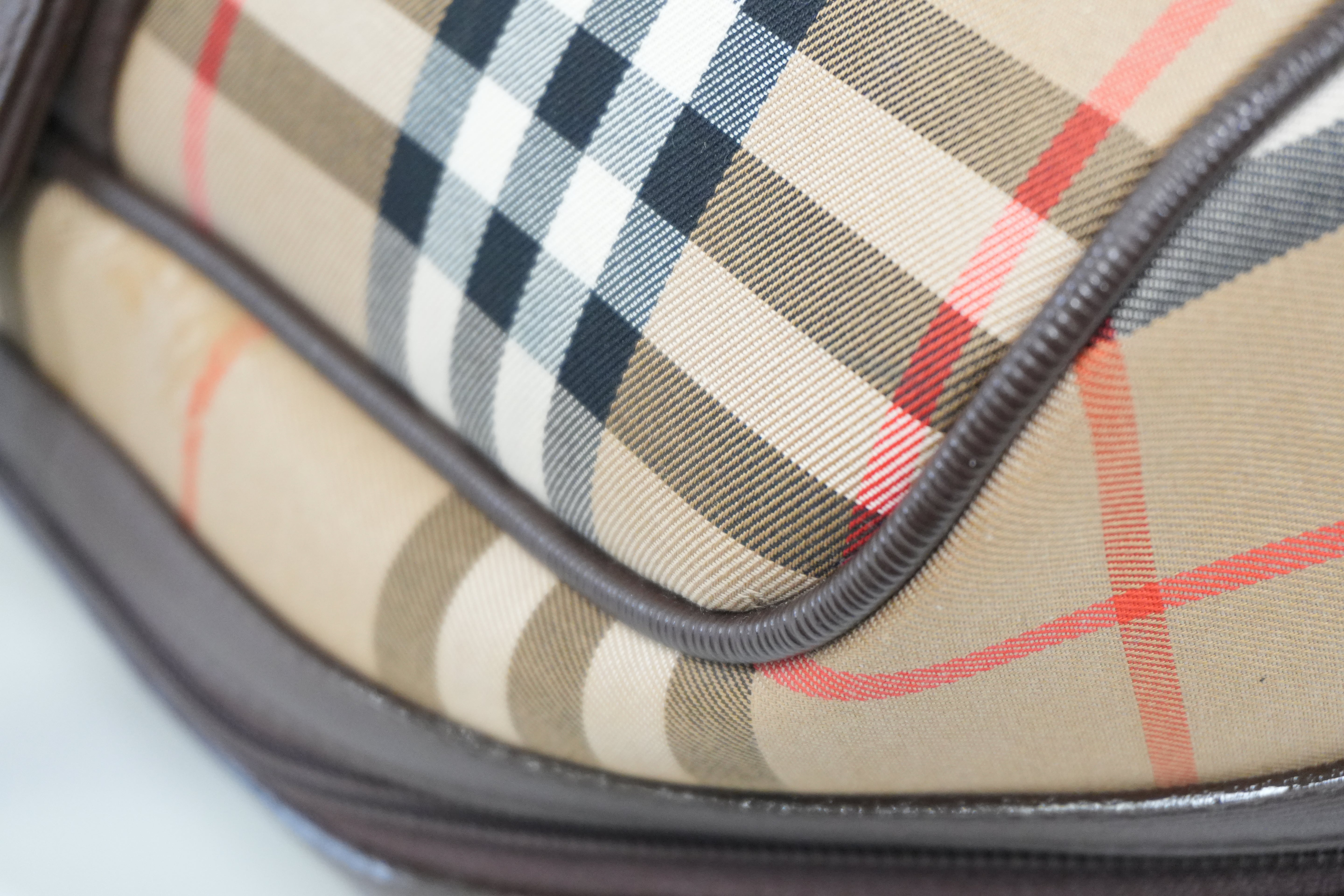 Pre-owned Burberry Haymarket Check Boston Bag