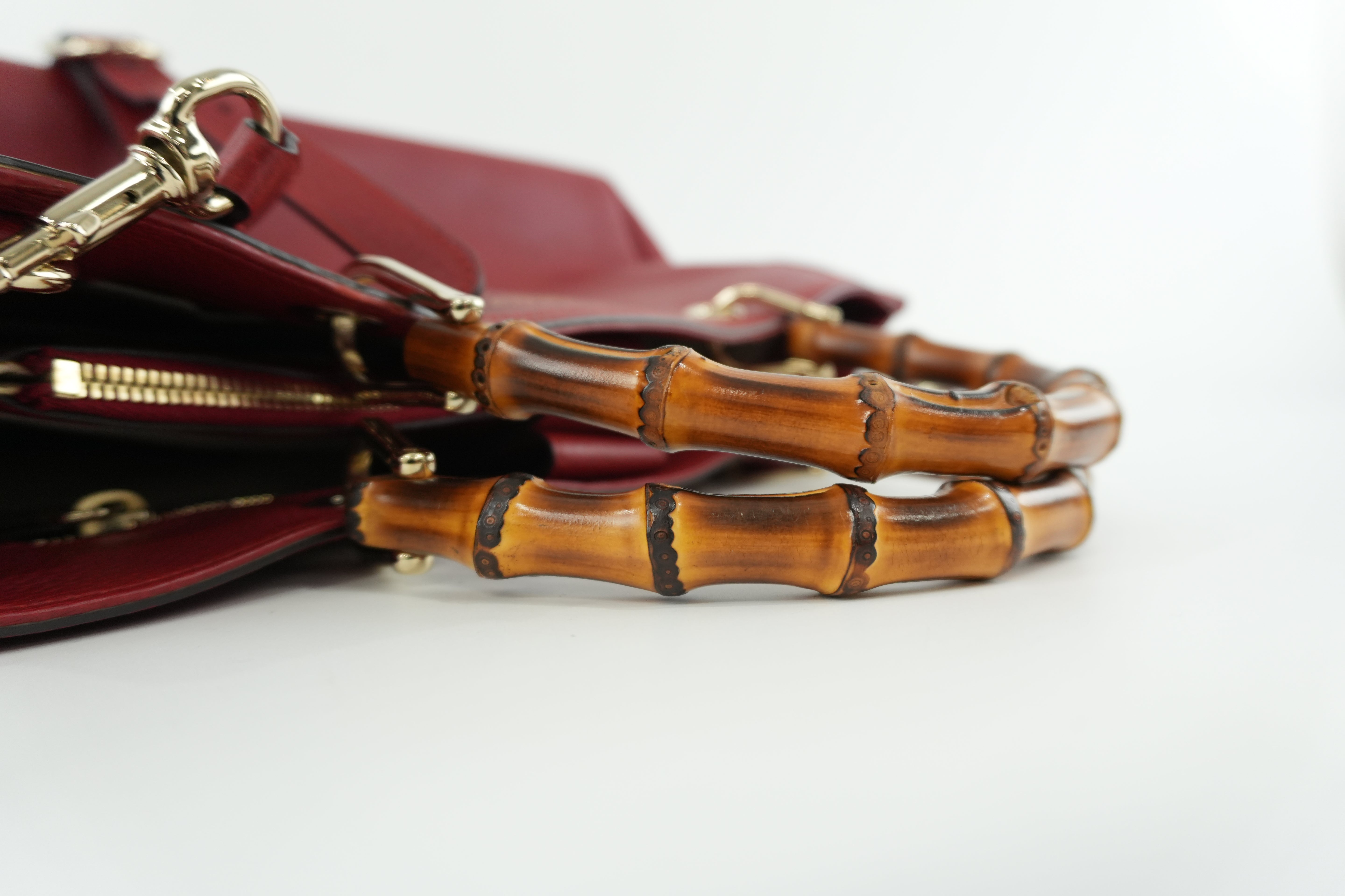 Gucci Bamboo Two Way Shoulder Bag Red Leather Used