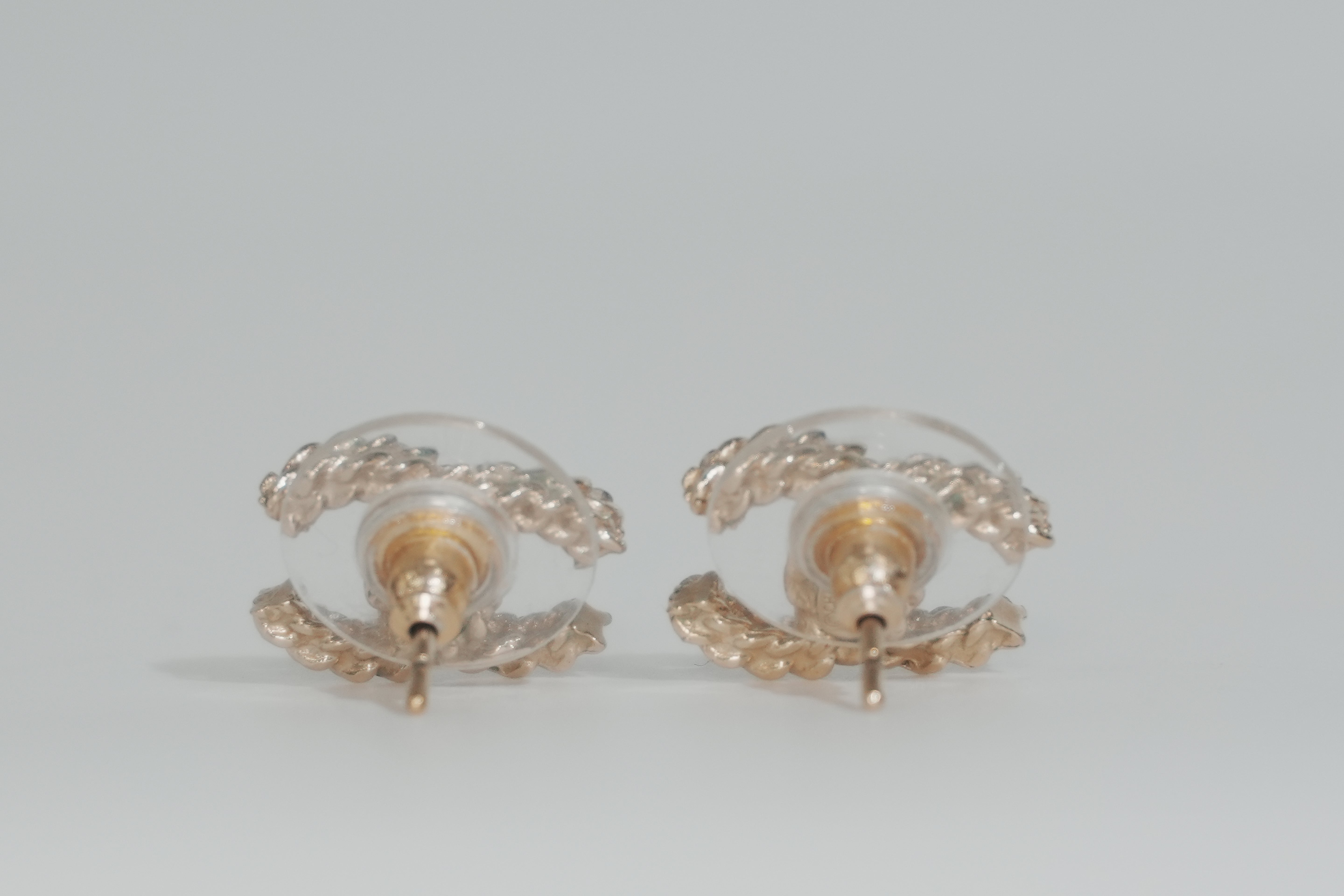 Pre-owned Chanel CC Earrings Pink