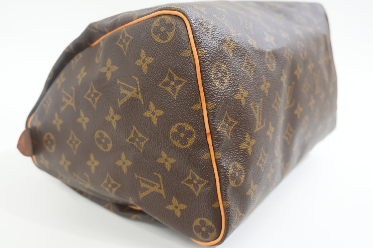 Pre-Owned Louis Vuitton Speedy 35 Handbag