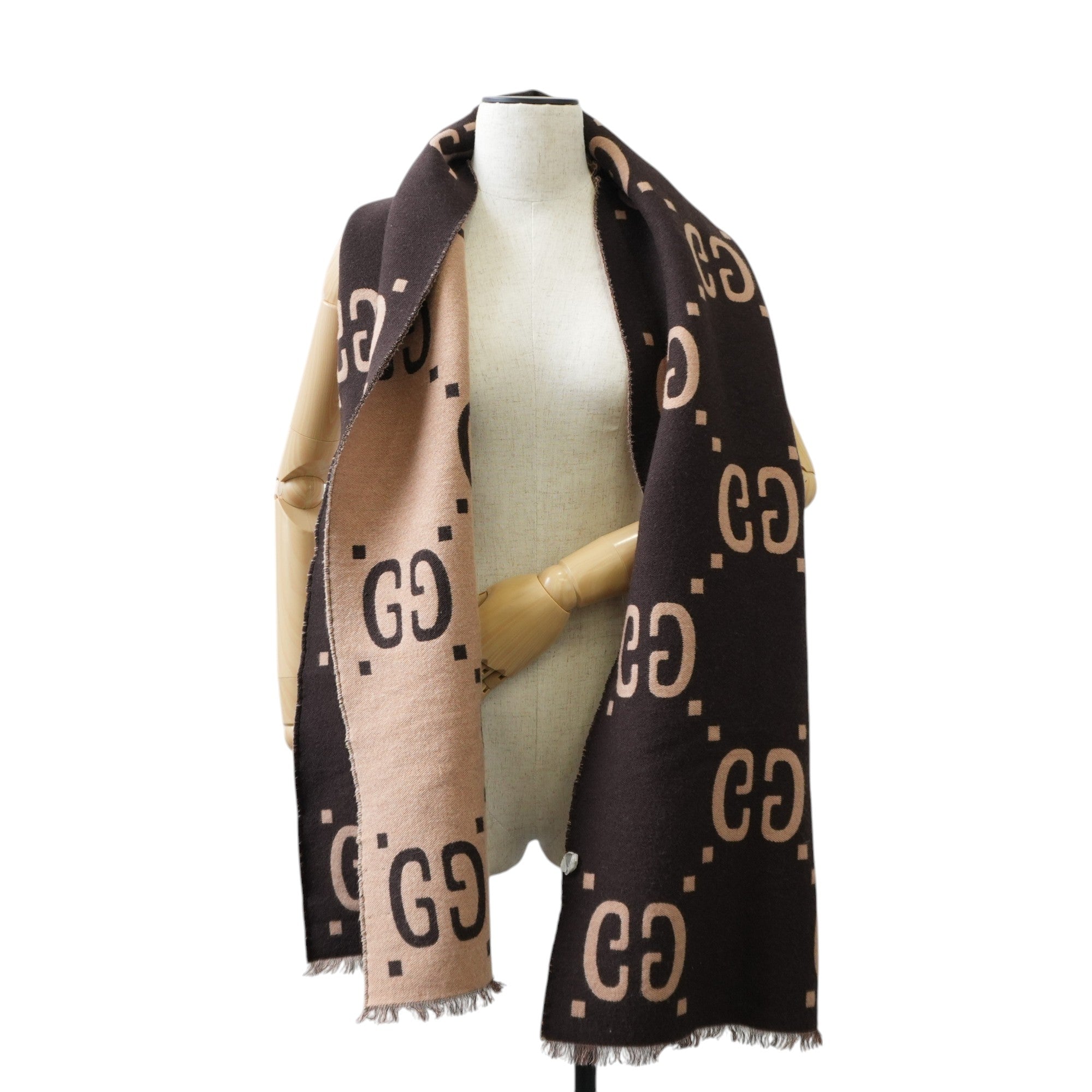 Pre-owned Gucci Jacquard Scarf